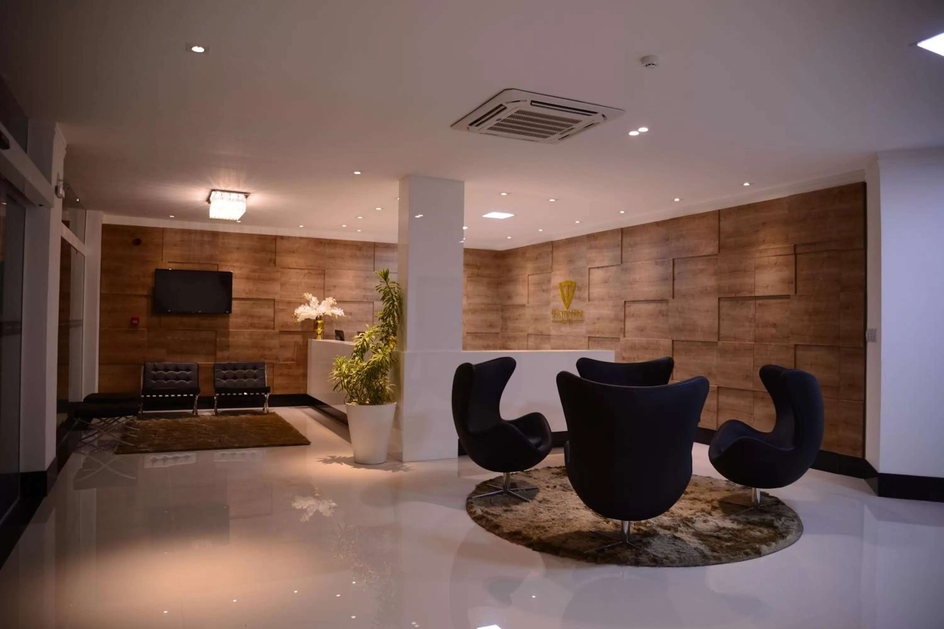 Lobby/Reception in Granterrara Hotel