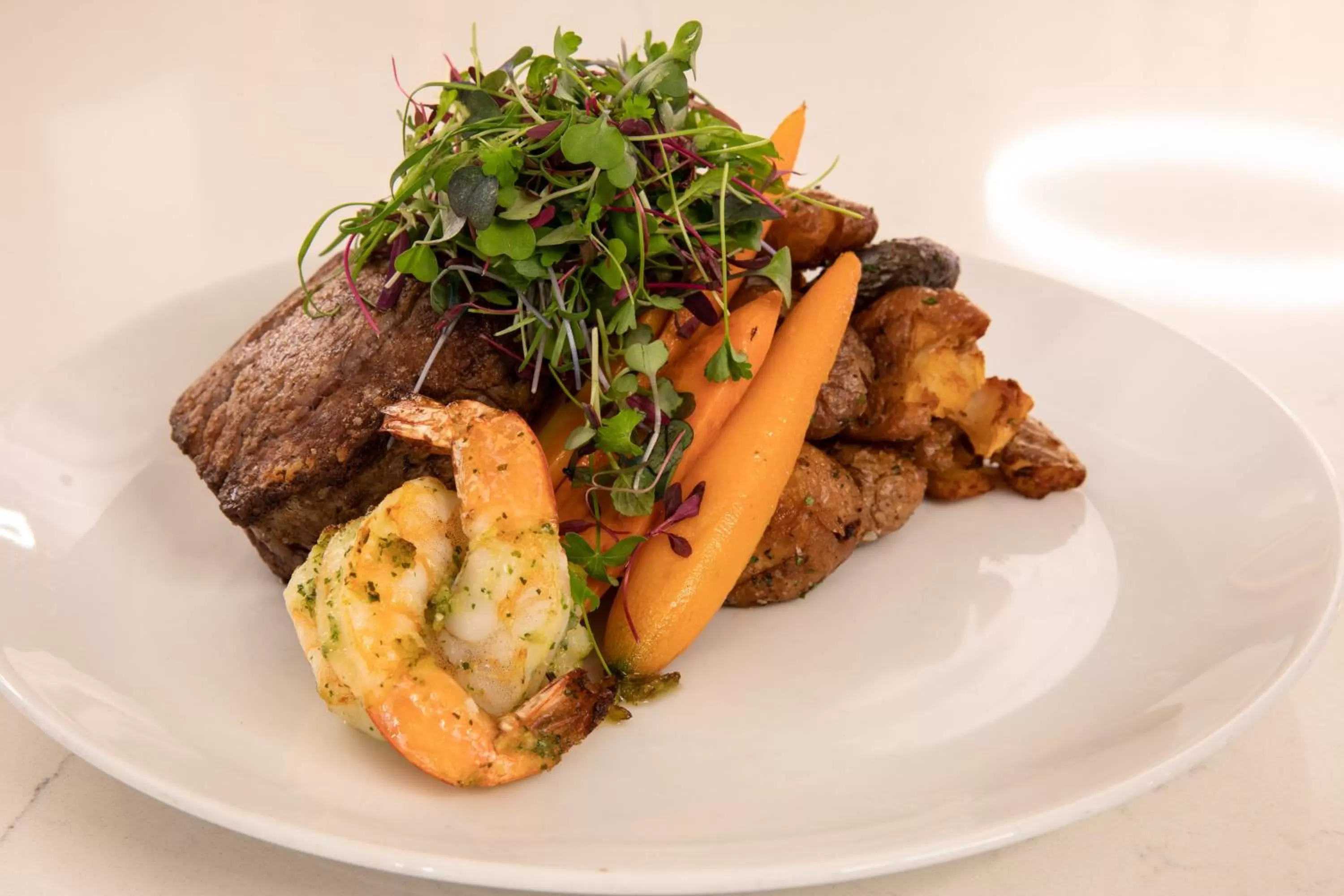 Restaurant/places to eat in Crowne Plaza Phoenix - Chandler Golf Resort by IHG