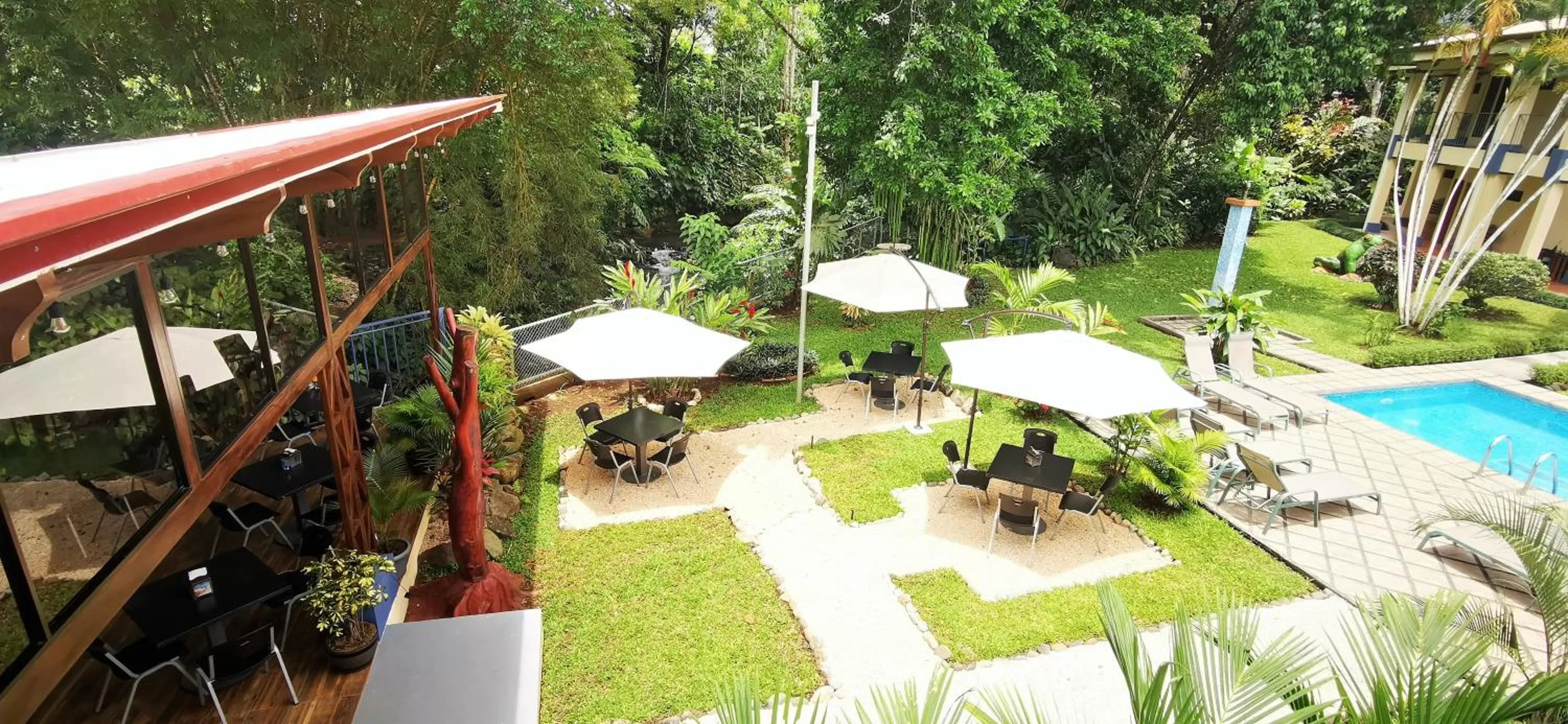 Property building in Hotel Monte Real