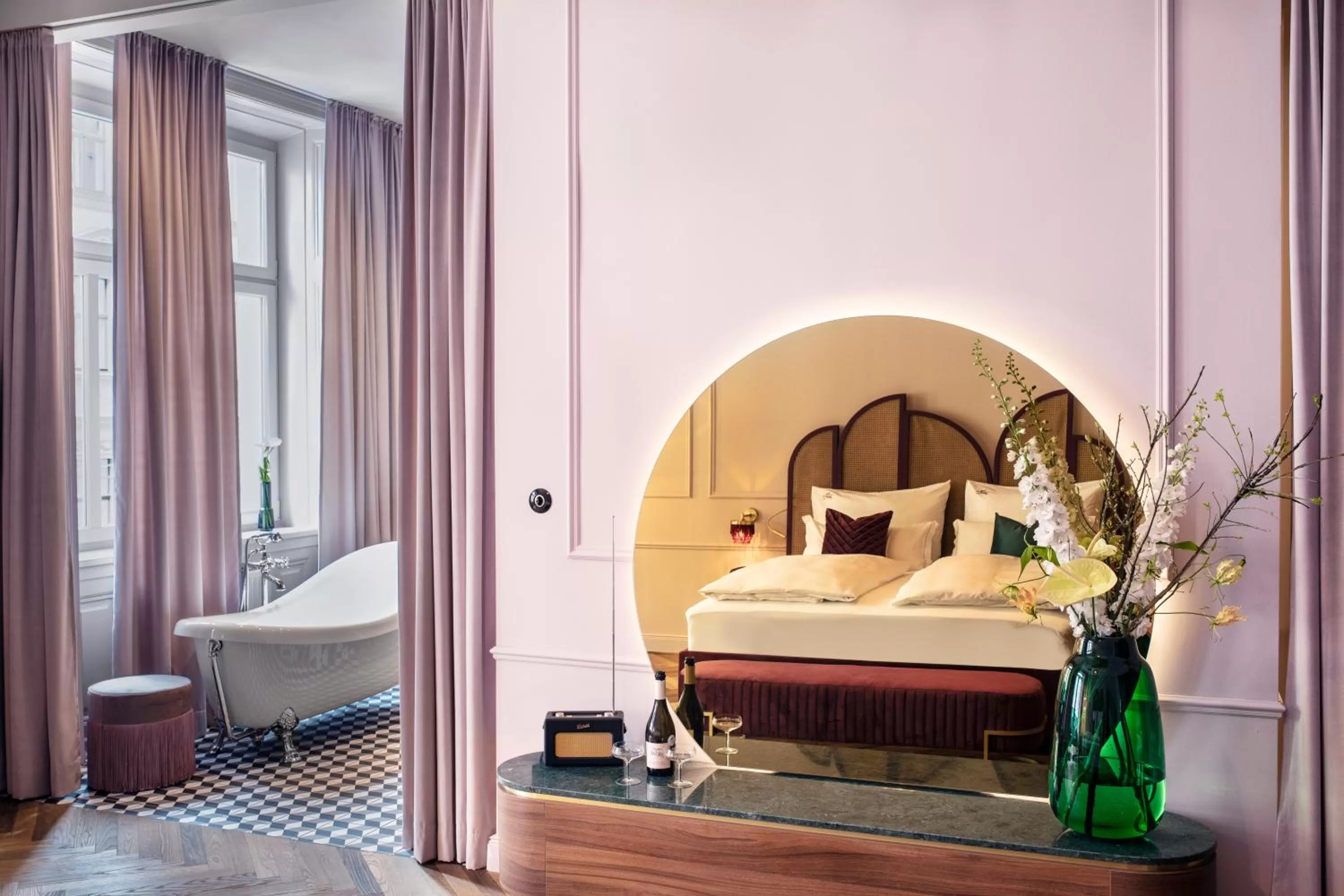 Bed in Hotel Josefine