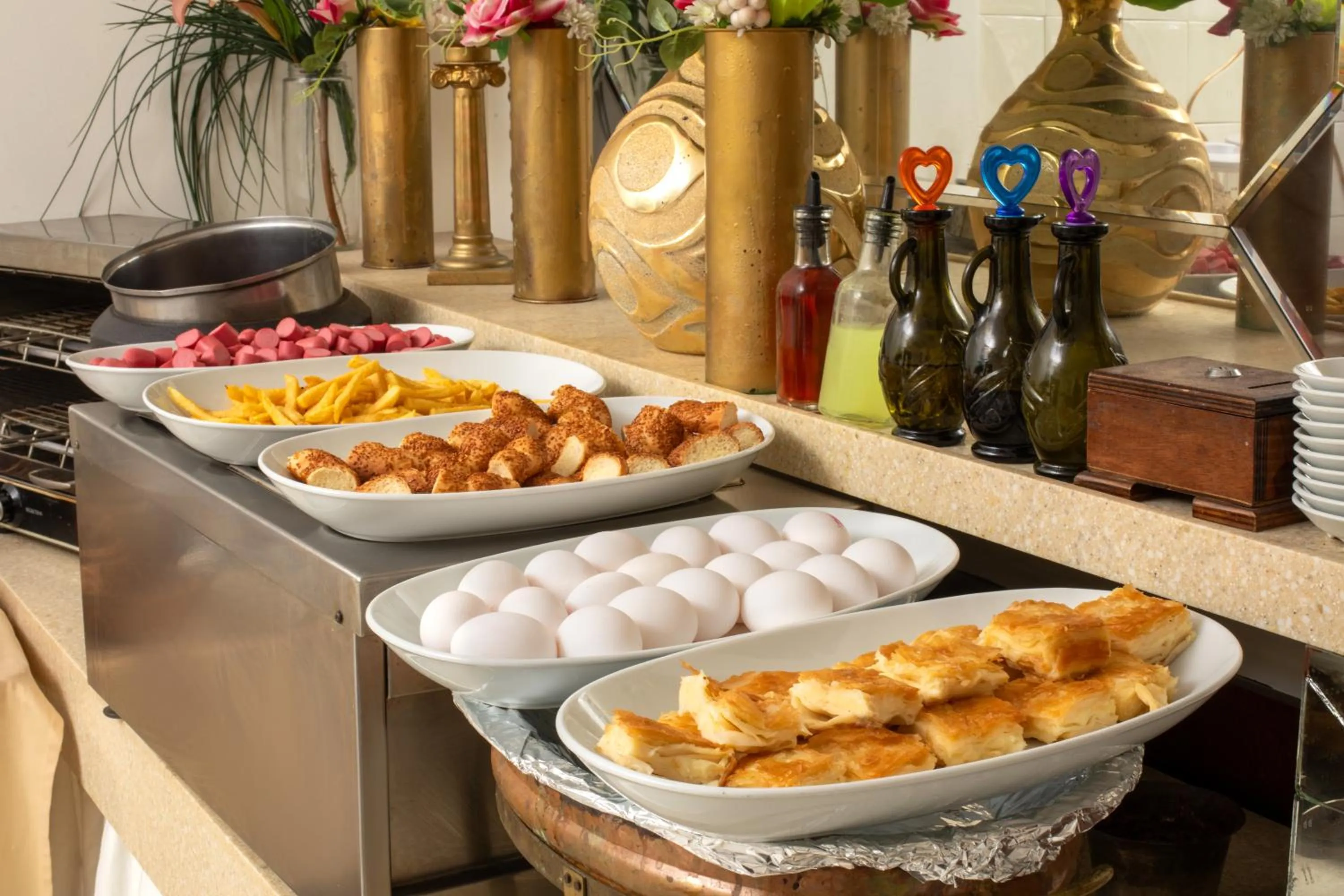 Restaurant/places to eat in Elan Hotel Istanbul Pera