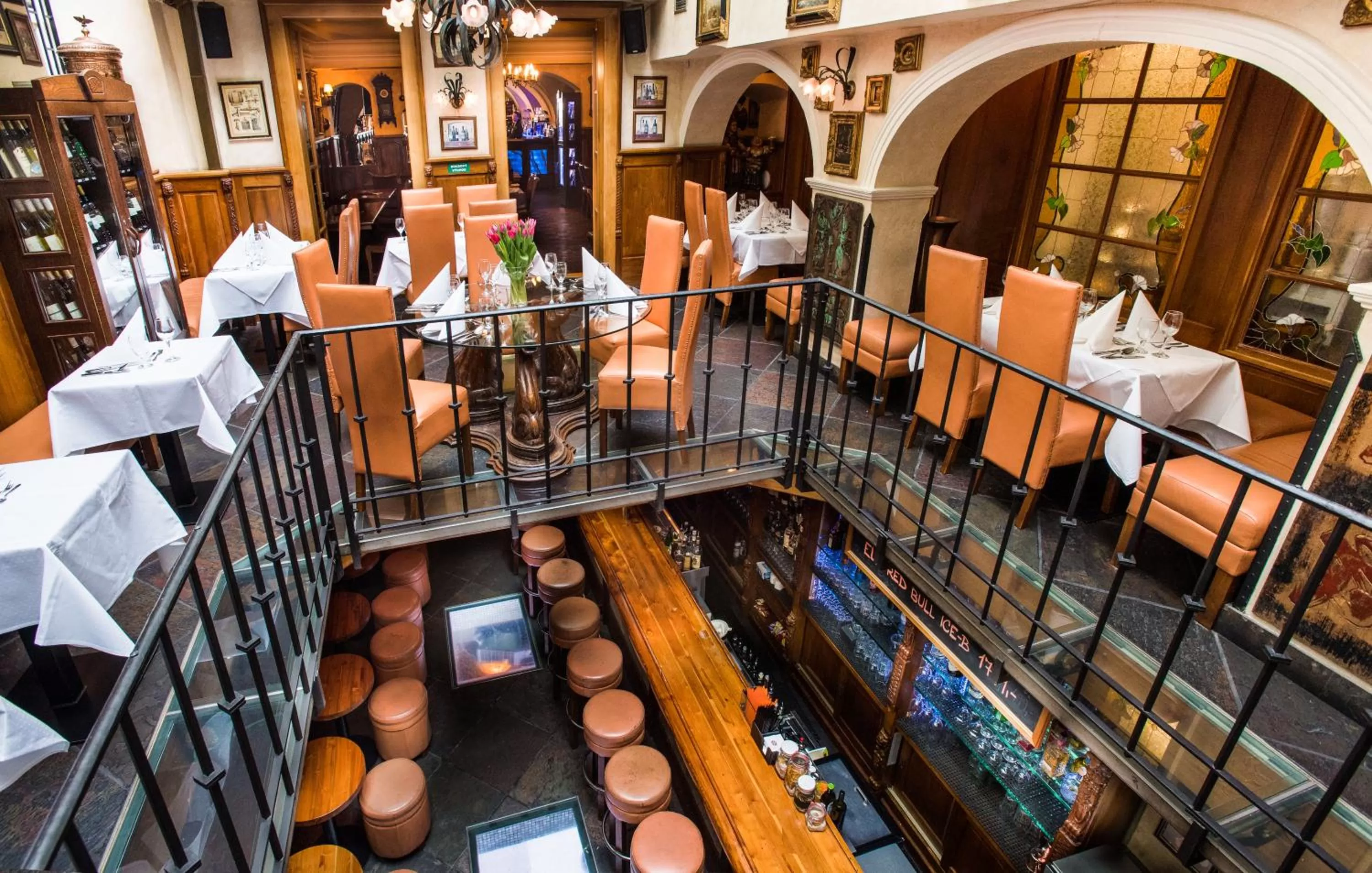 Restaurant/places to eat in Hotel U Zlatého Stromu Prague by BHG