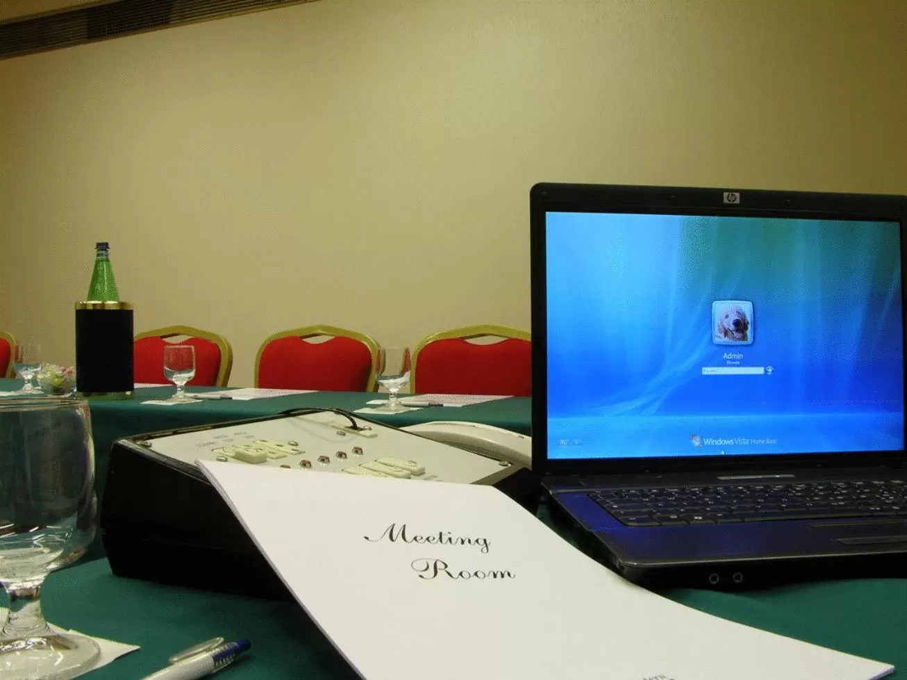 Business facilities, Business Area/Conference Room in Hotel Mondial