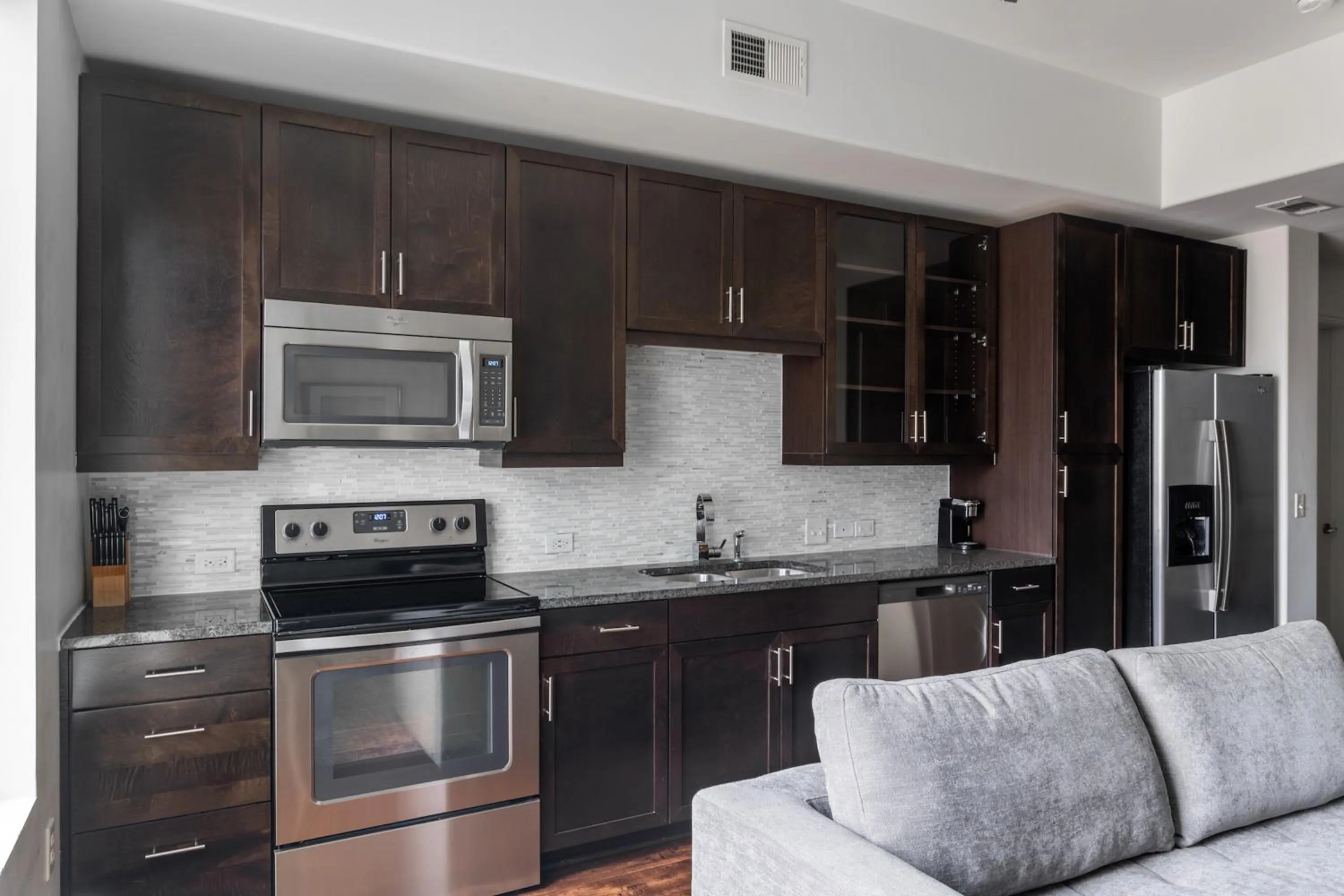 kitchen, Kitchen/Kitchenette in Kasa Lady Bird Lake Austin