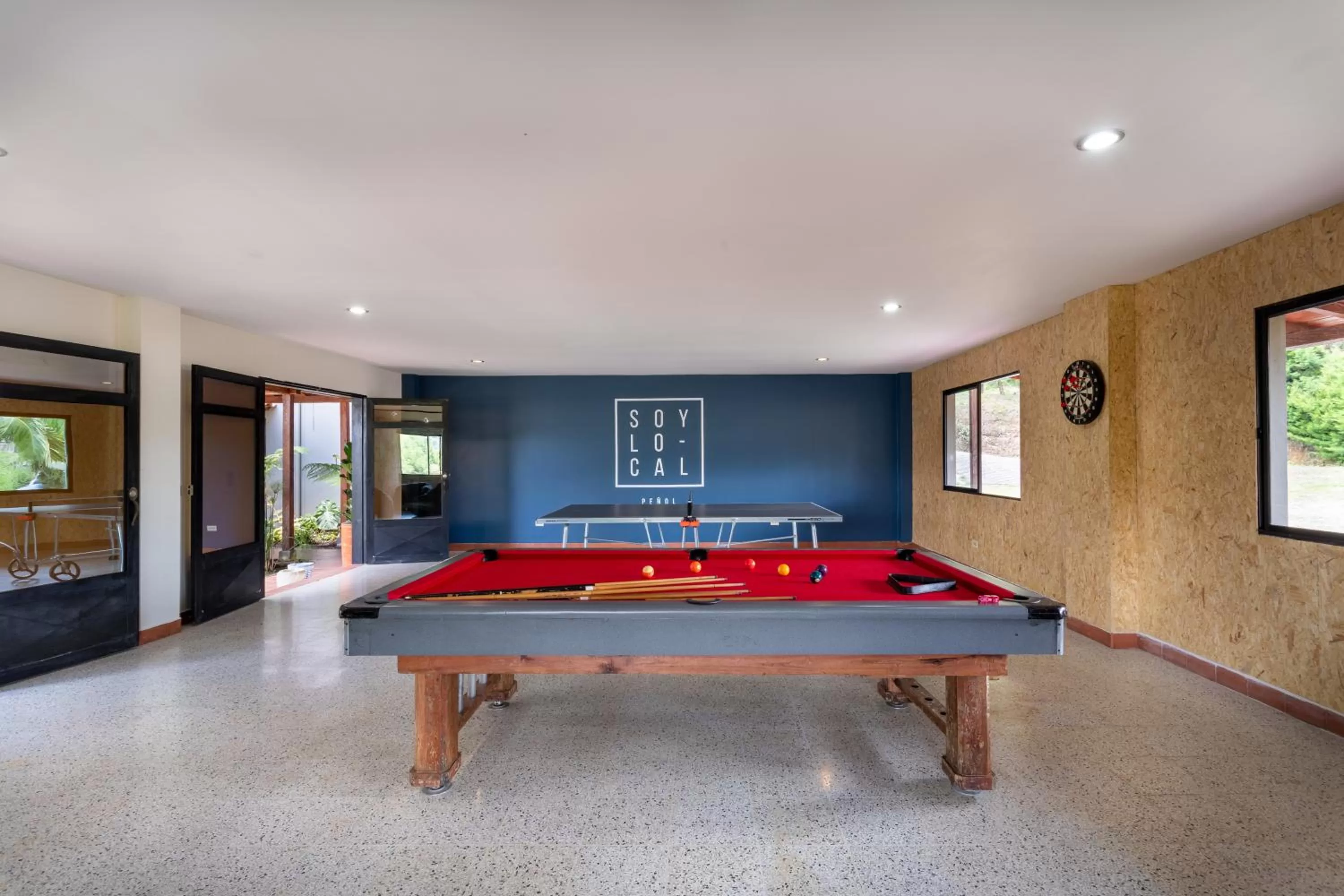 Game Room, Billiards in Soy Local Guatape