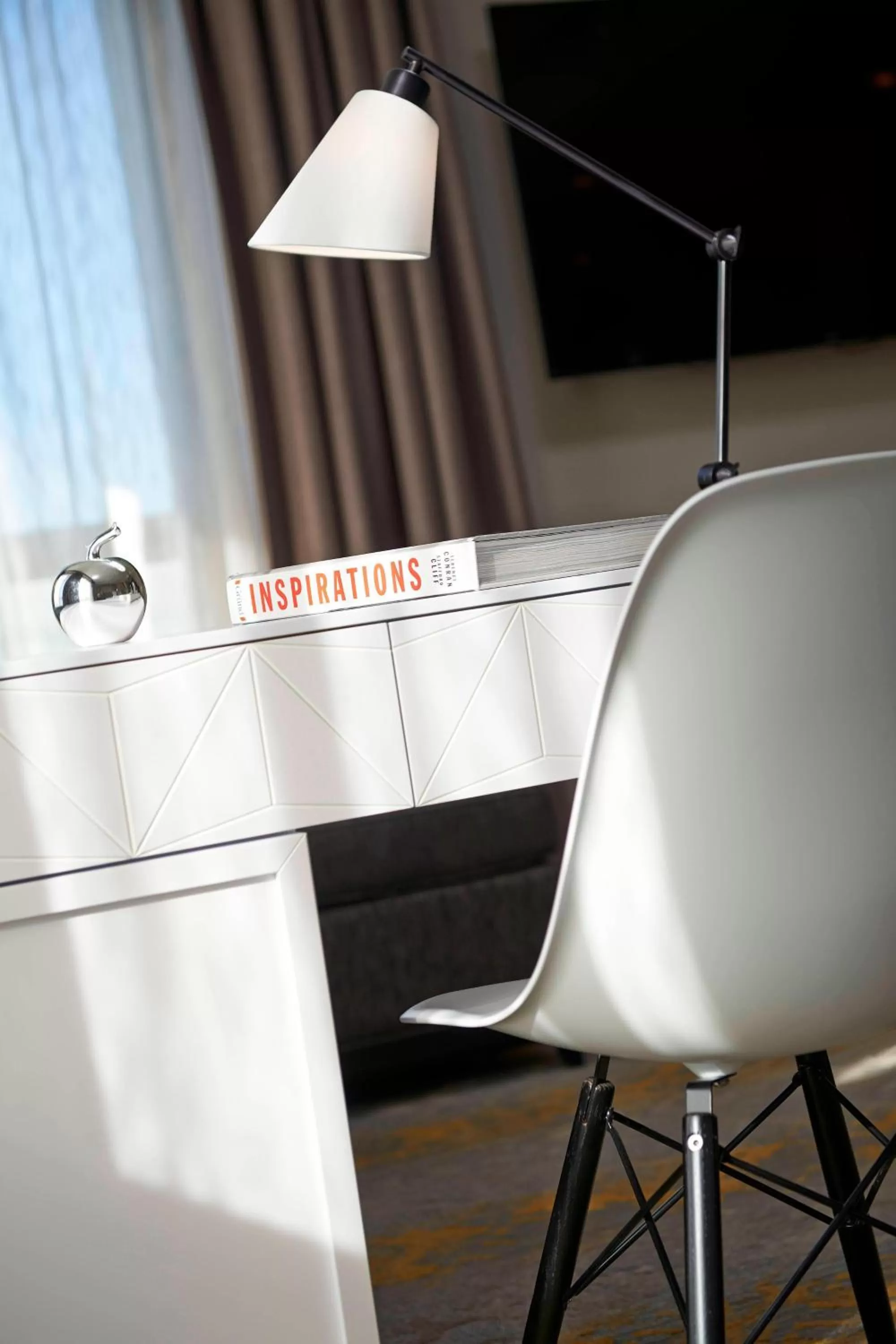 Junior Suite in Renaissance Paris La Defense Hotel