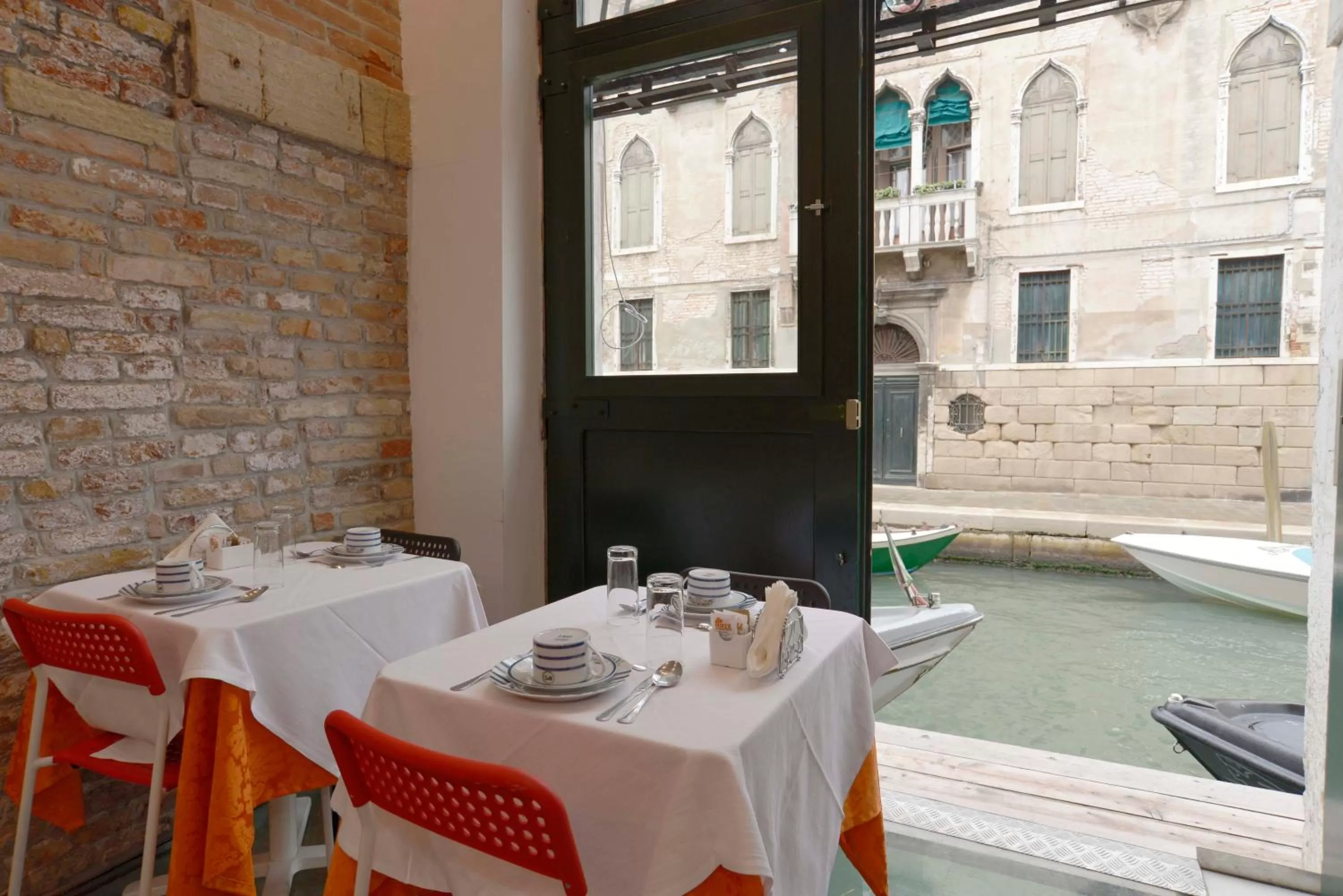 Breakfast in Al Mascaron Ridente