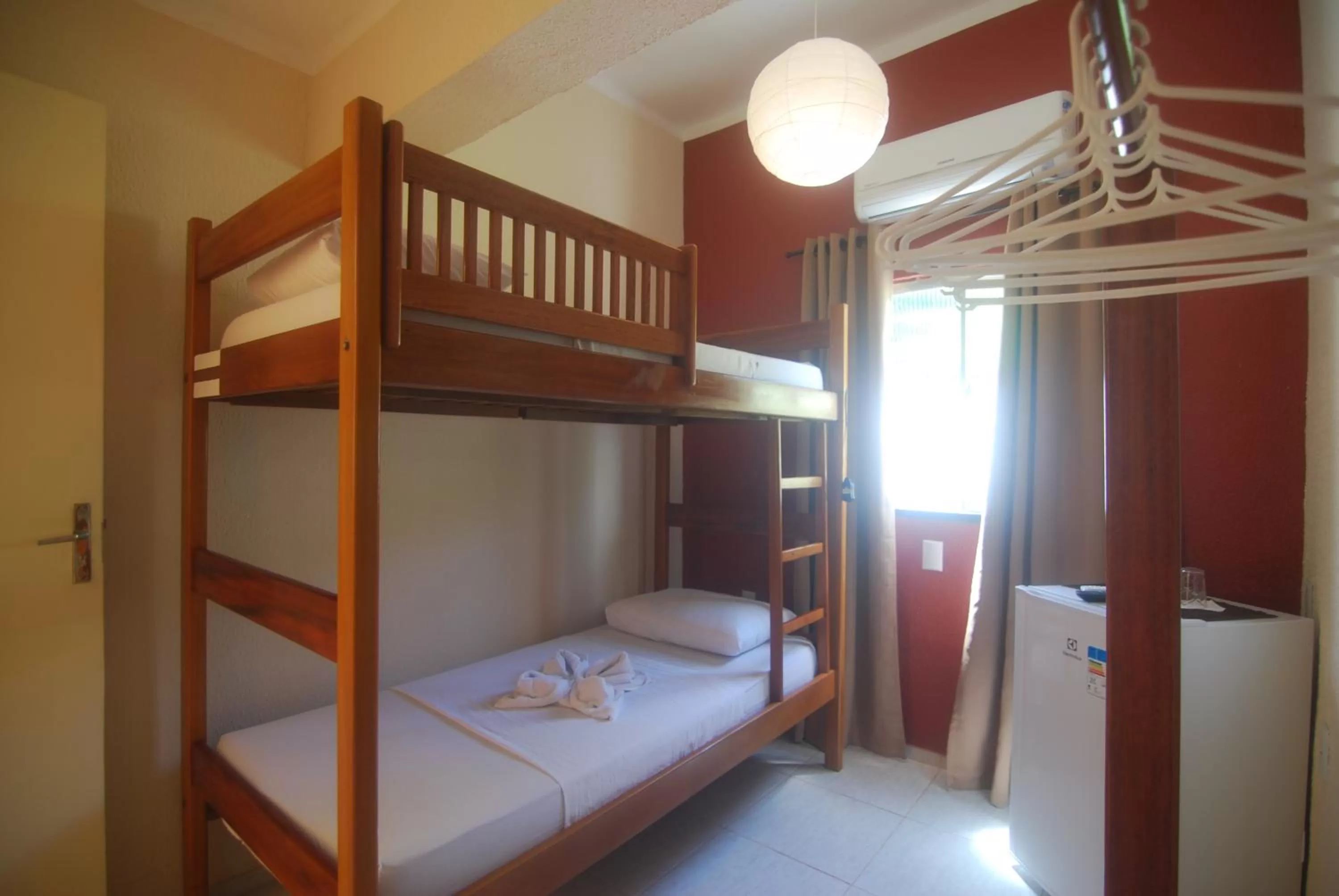 Bed, Bunk Bed in Refúgio Pousada Fortaleza