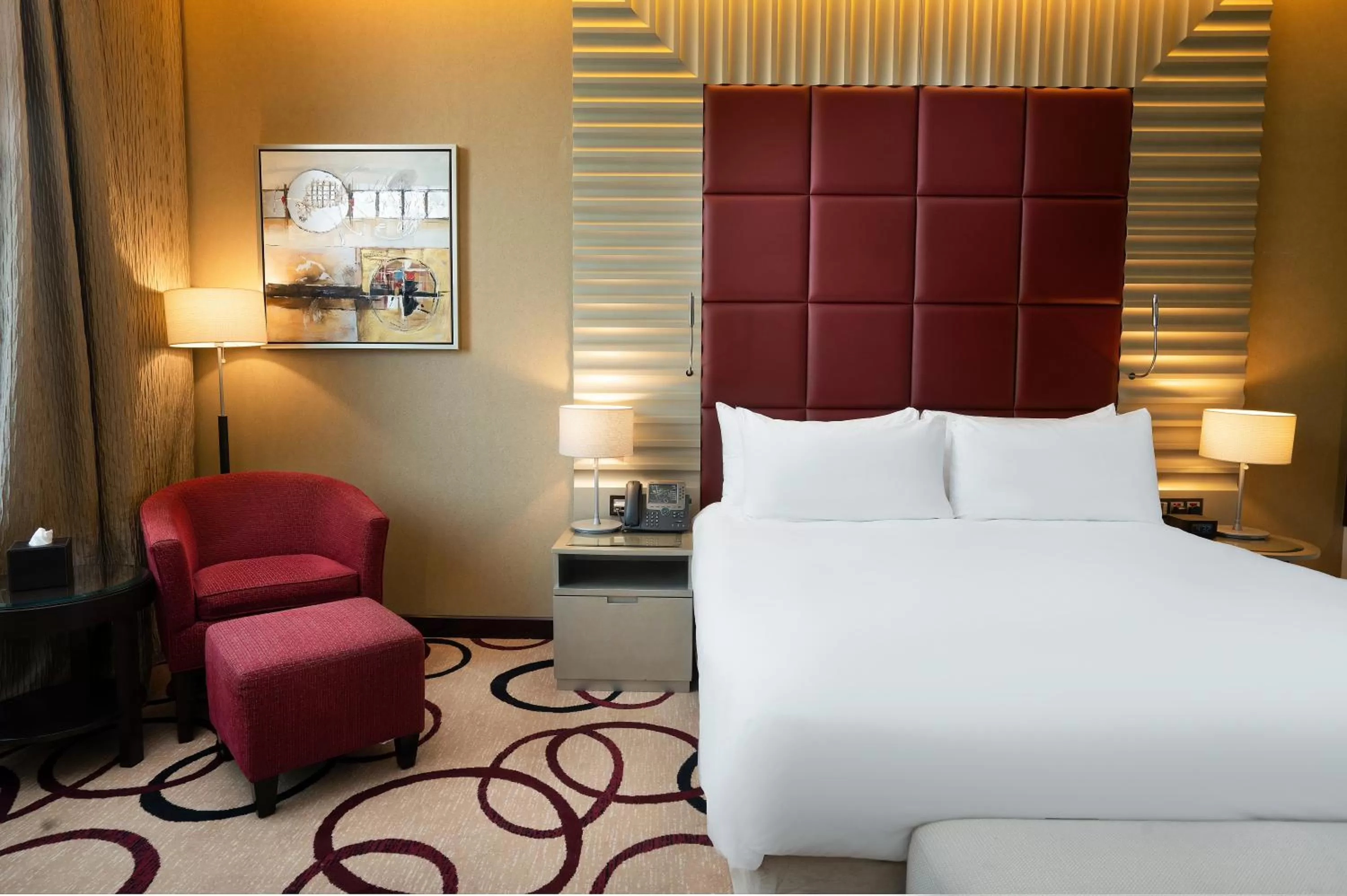 Bedroom, Bed in Crowne Plaza Riyadh - RDC Hotel & Convention by IHG