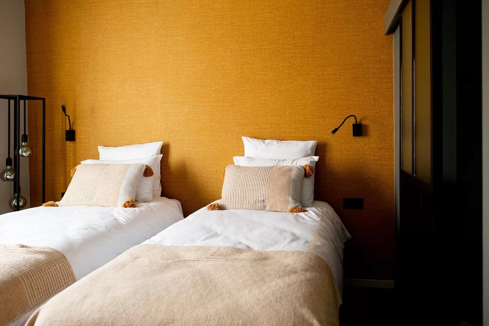 Photo of the whole room, Bed in Hôtel de la Poste