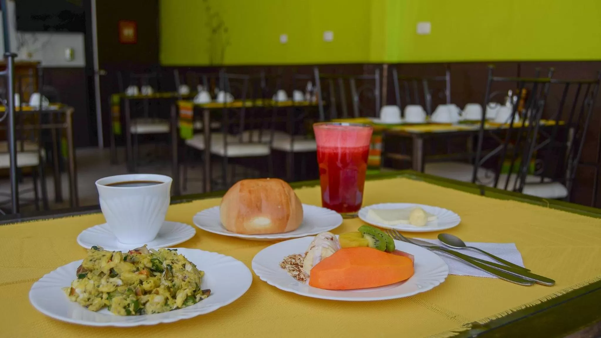 Breakfast, Restaurant/Places to Eat in Hotel Shalom
