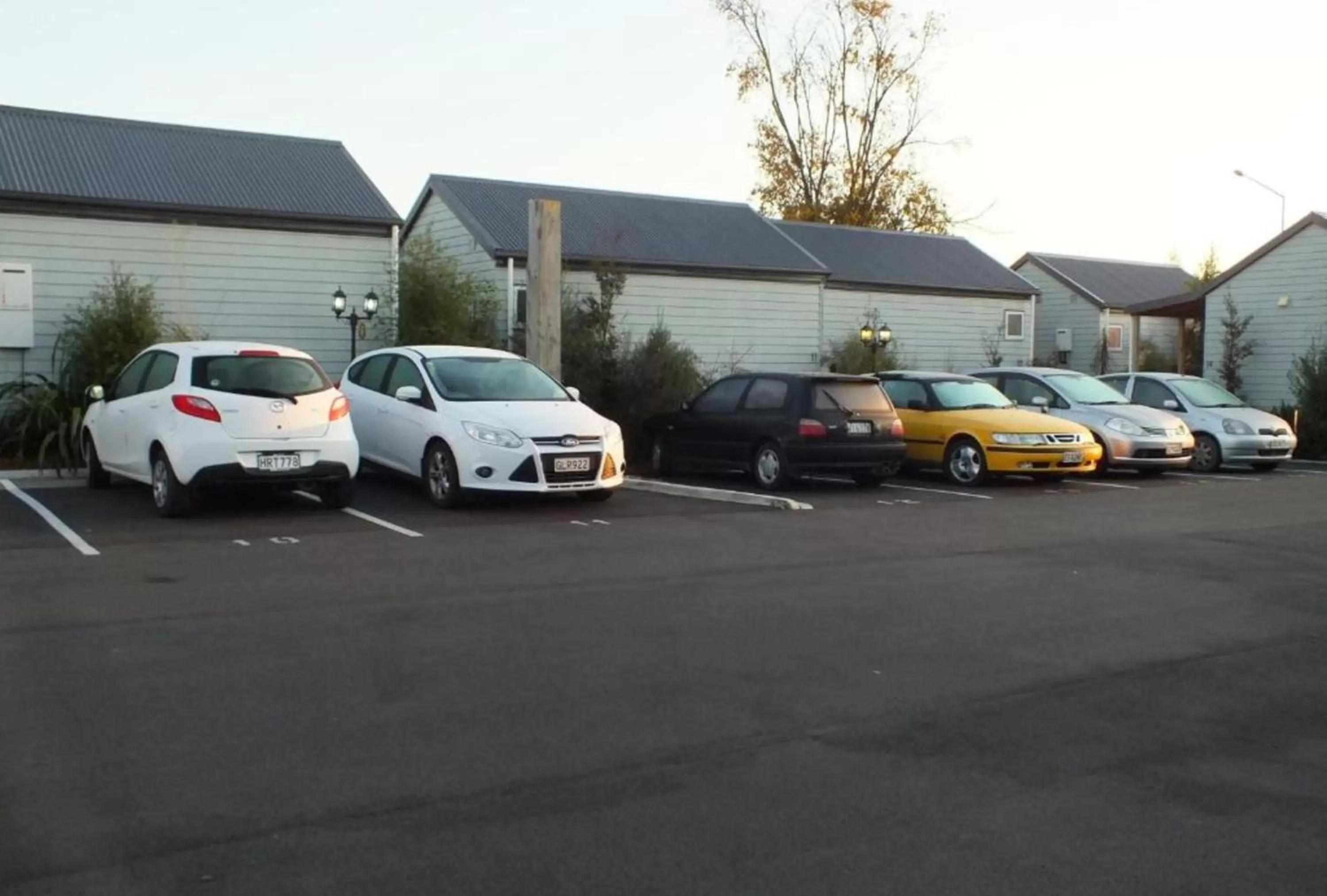 Property building in Cranford Cottages and Motel