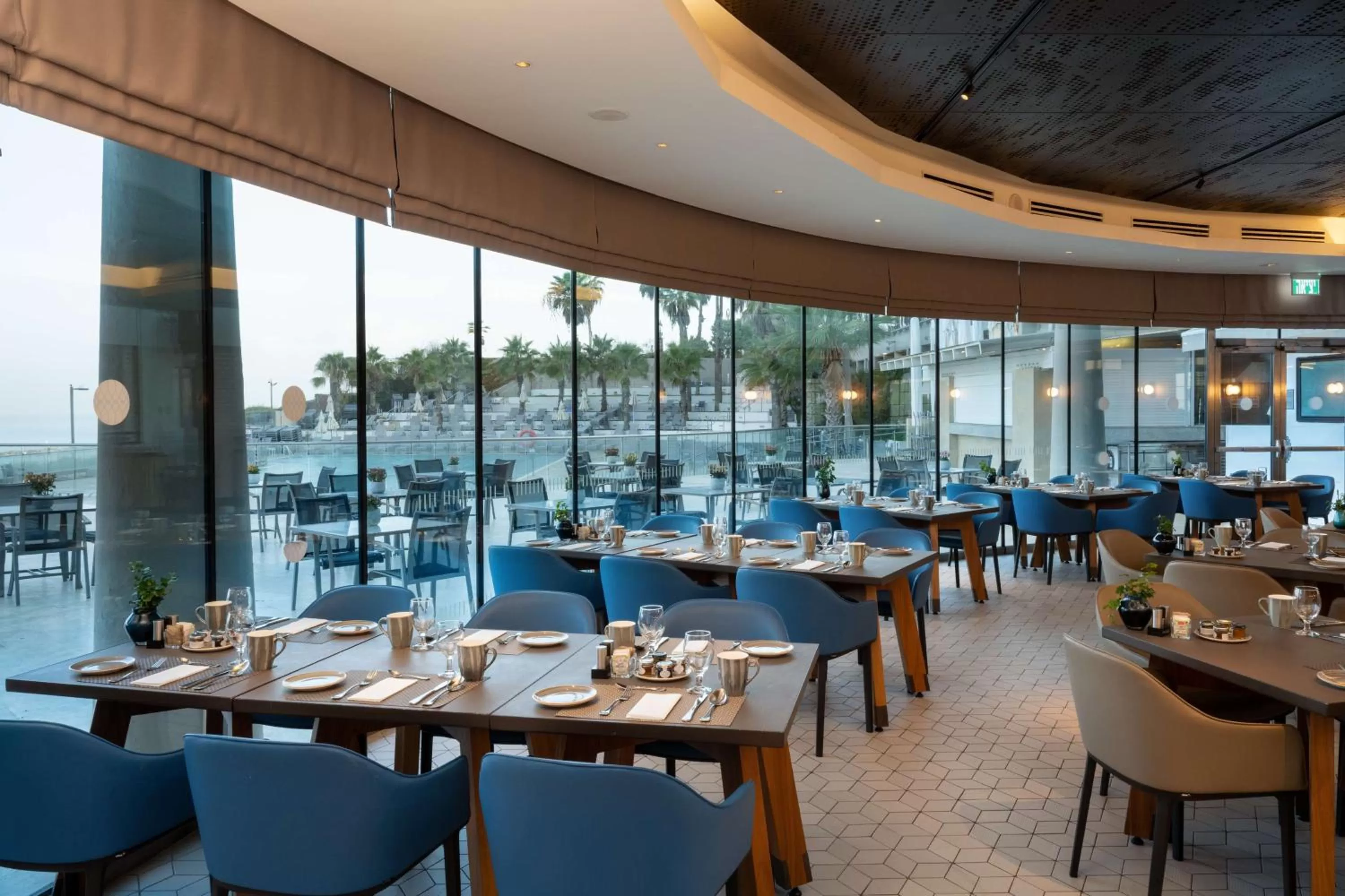 Restaurant/places to eat in Hilton Tel Aviv Hotel