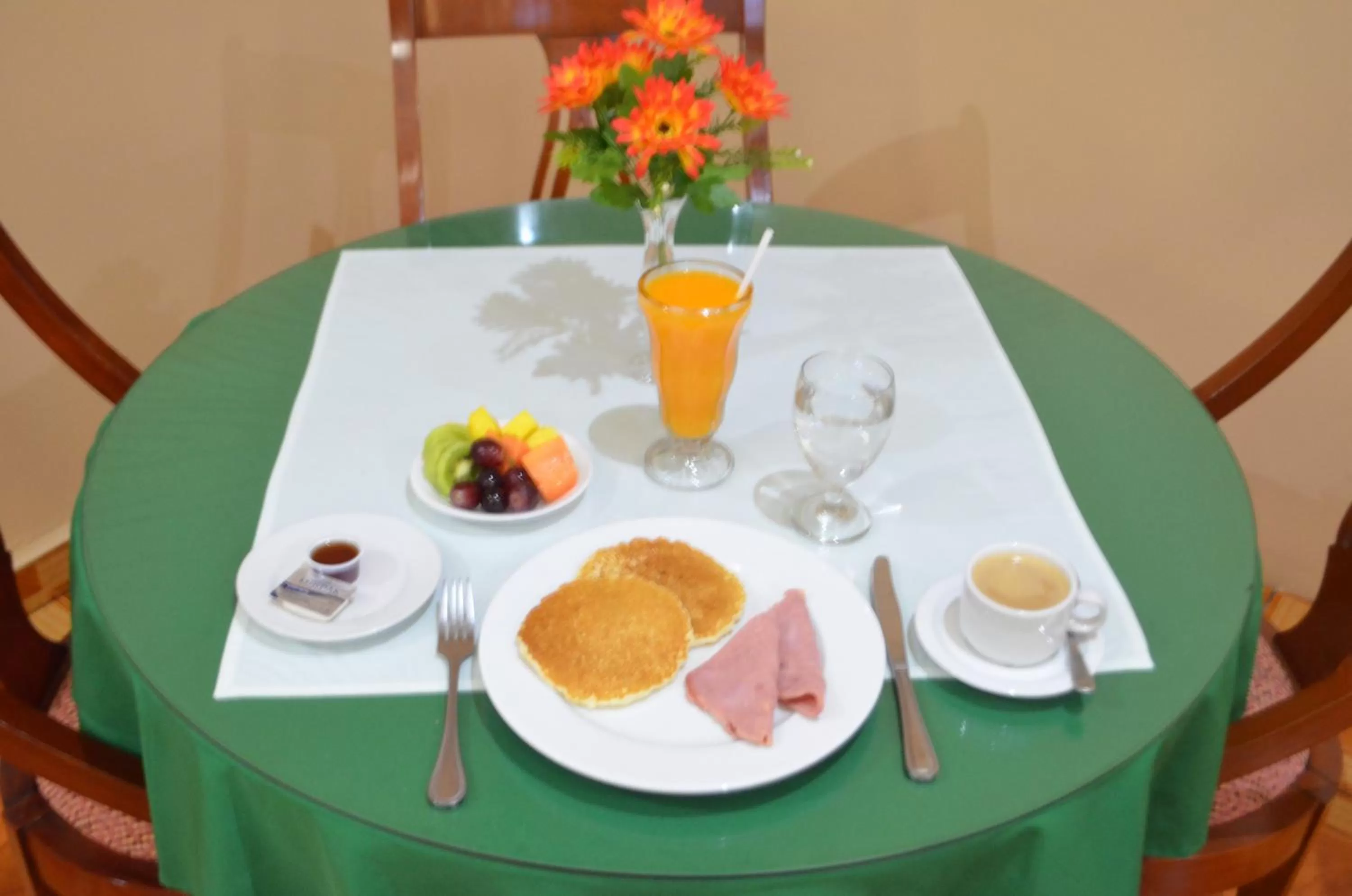Breakfast in Hotel Caribe Panamá