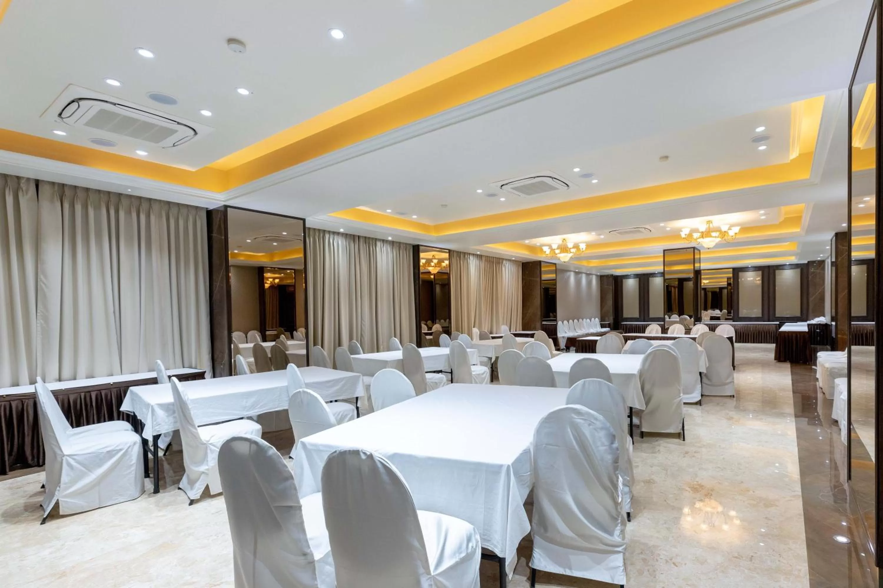 Meeting/conference room in West End Hotel Opp Bombay Hospital