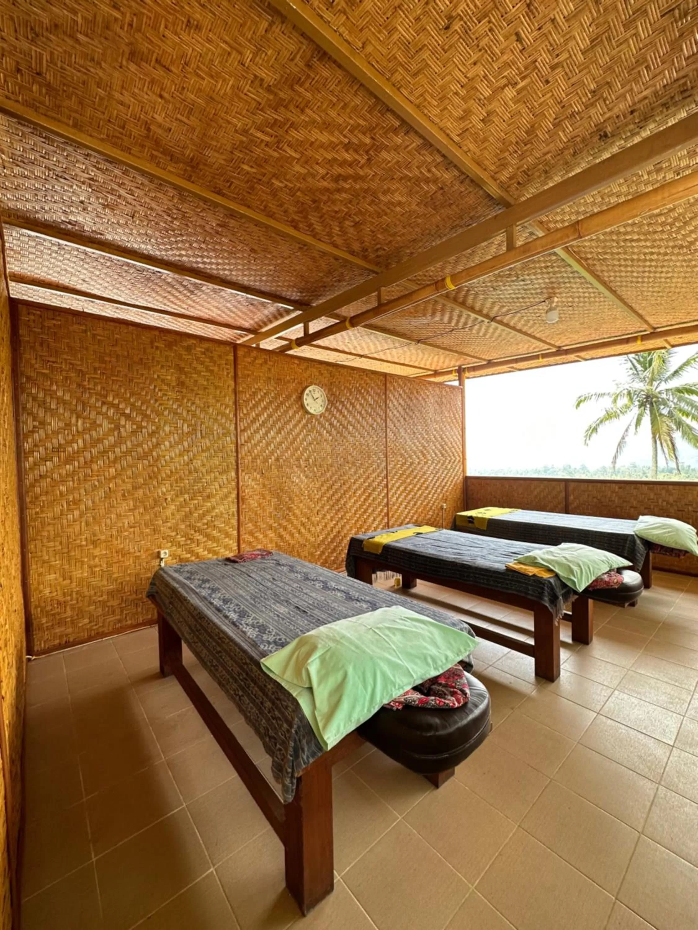 Spa and wellness centre/facilities in VILLA IPSA