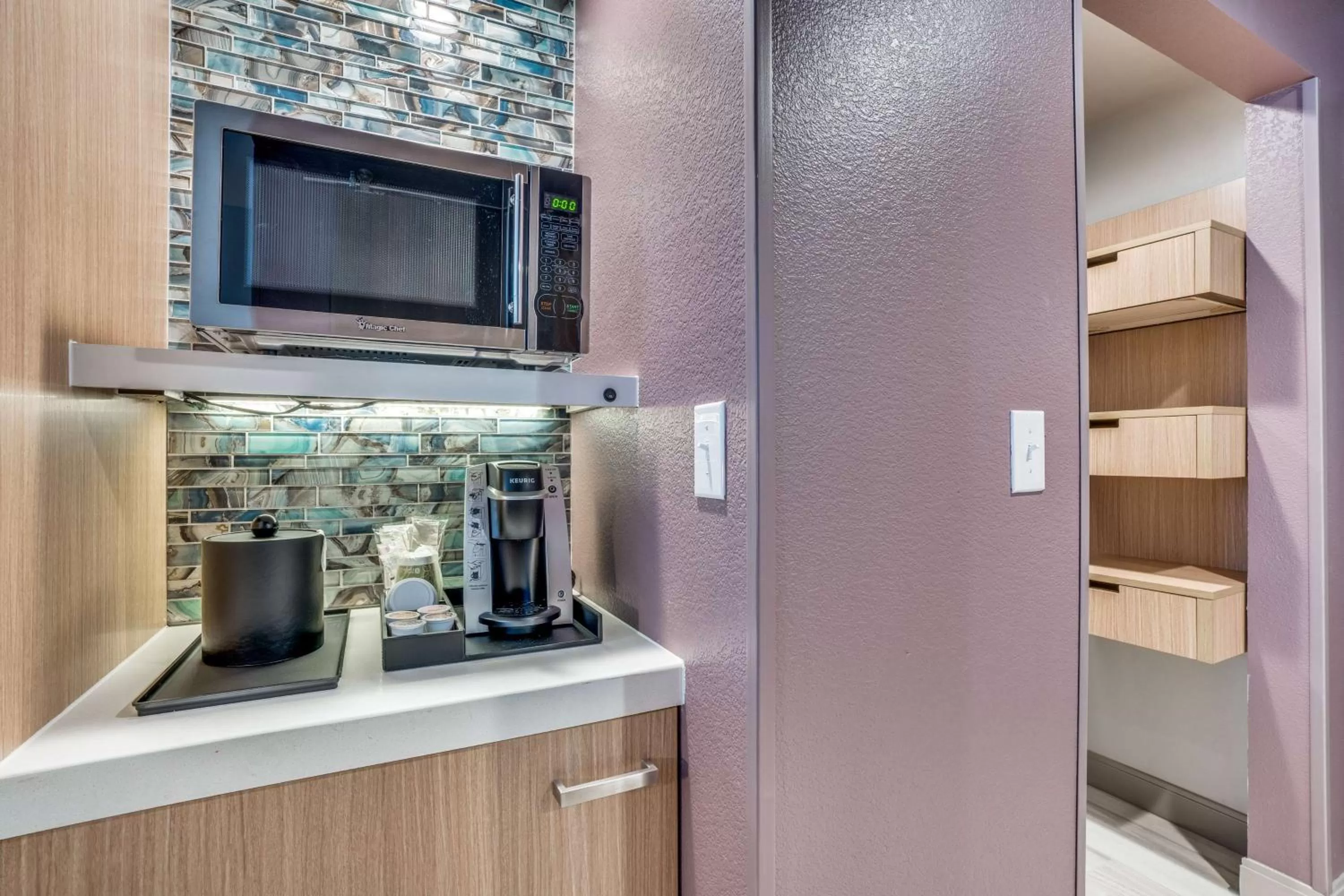 Photo of the whole room in Hilton Garden Inn Dallas-Central Expy/North Park Area, Tx