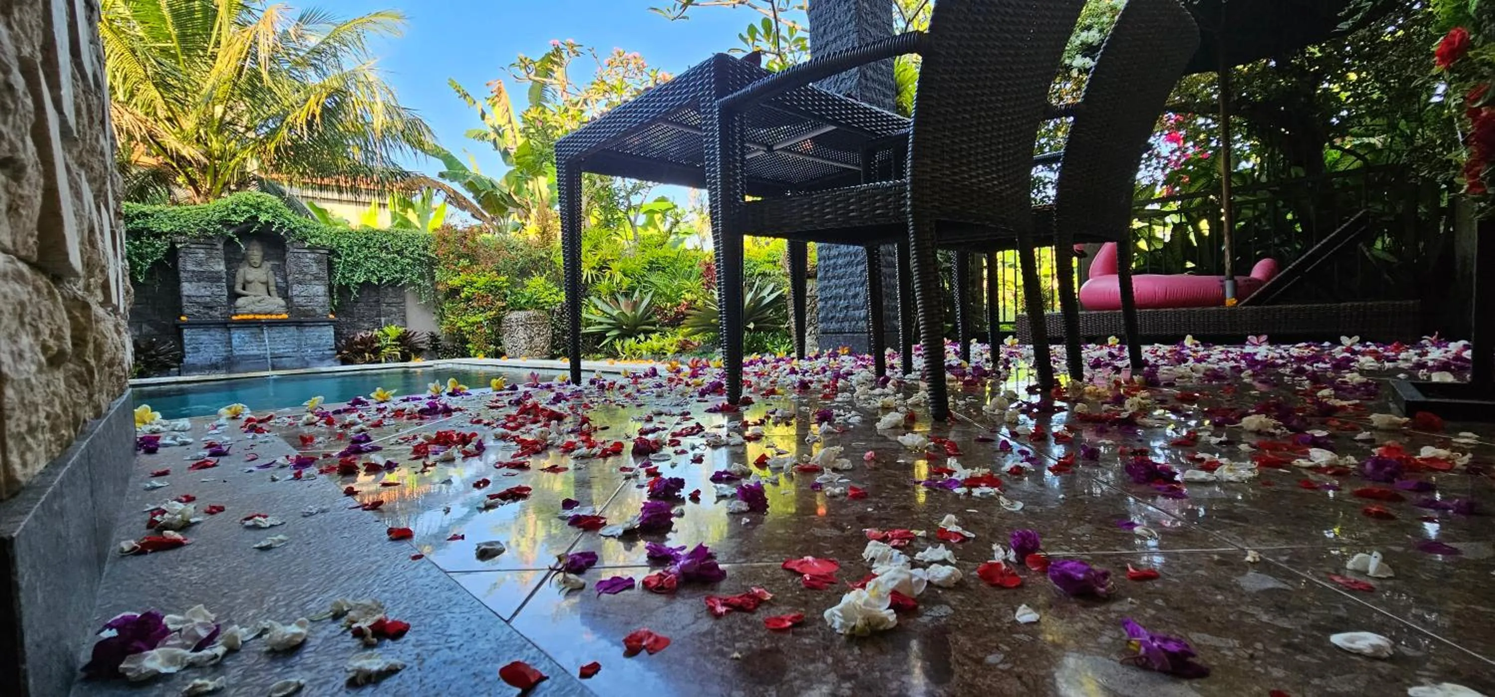 Swimming pool in Ubud Paradise Villa