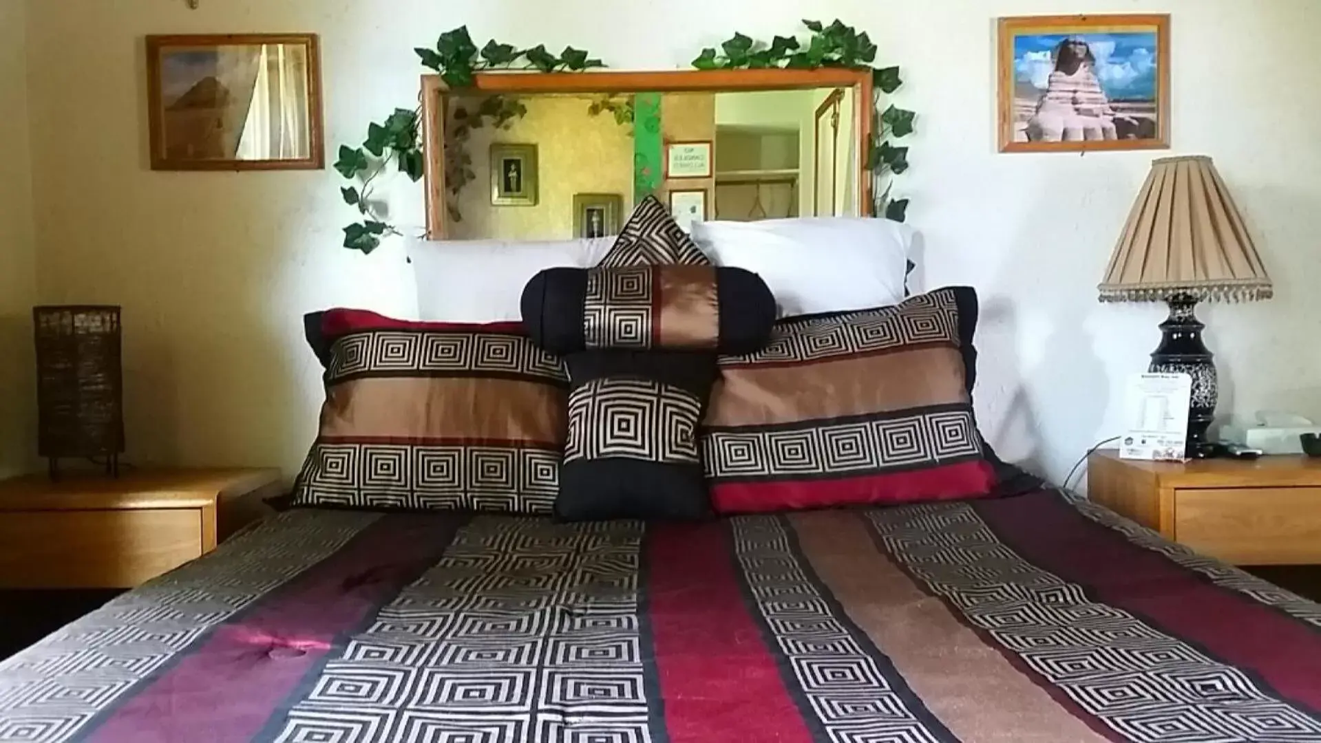 Queen Suite with Spa Bath in Bennett Bay Inn Queen Suite with Spa Bath in Bennett Bay Inn