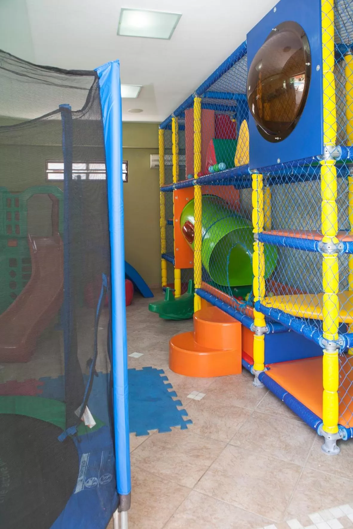 Children play ground in Hotel Vicino al Mare - Frente mar
