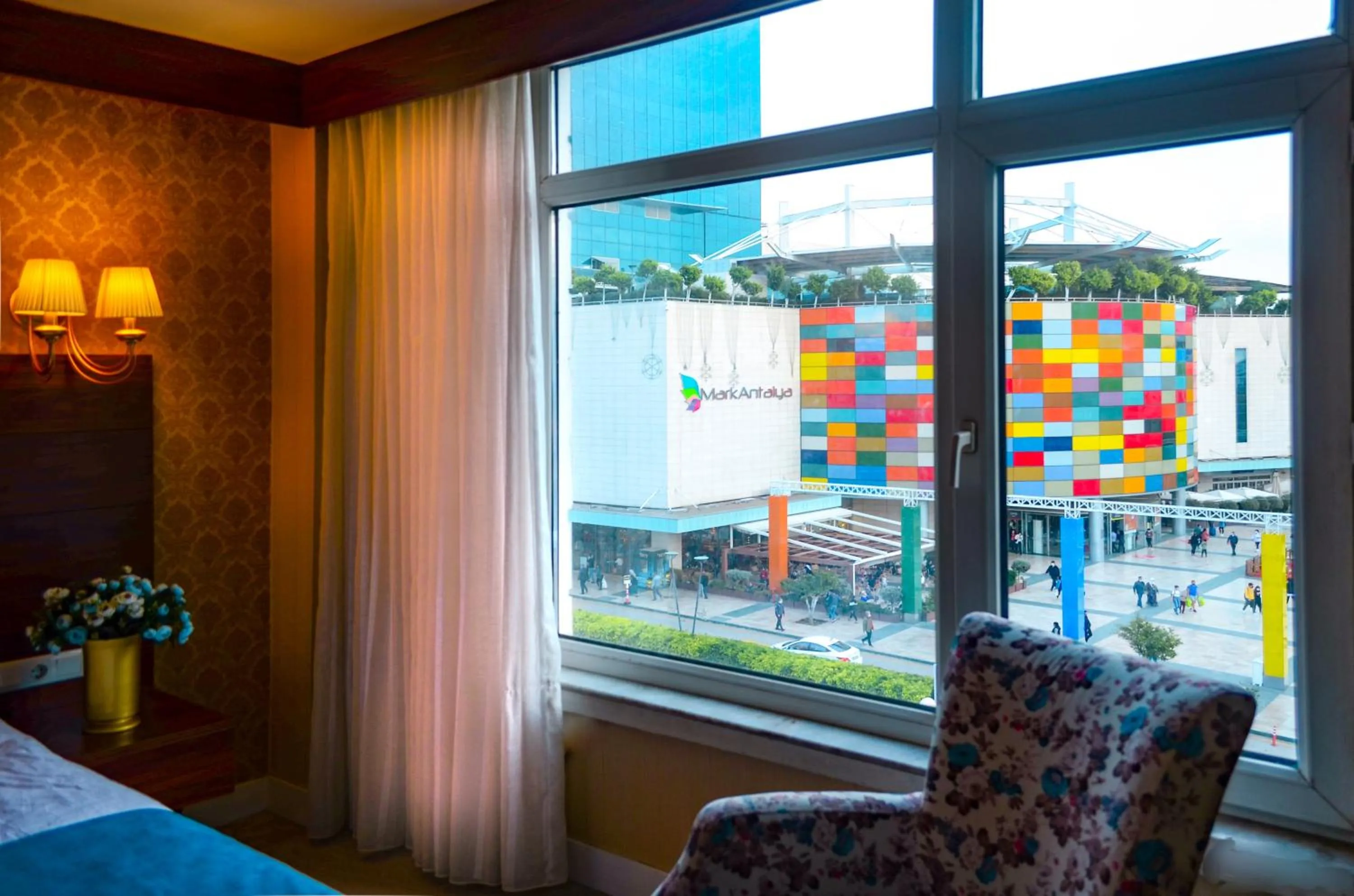 View (from property/room), Bed in Bilgehan Hotel