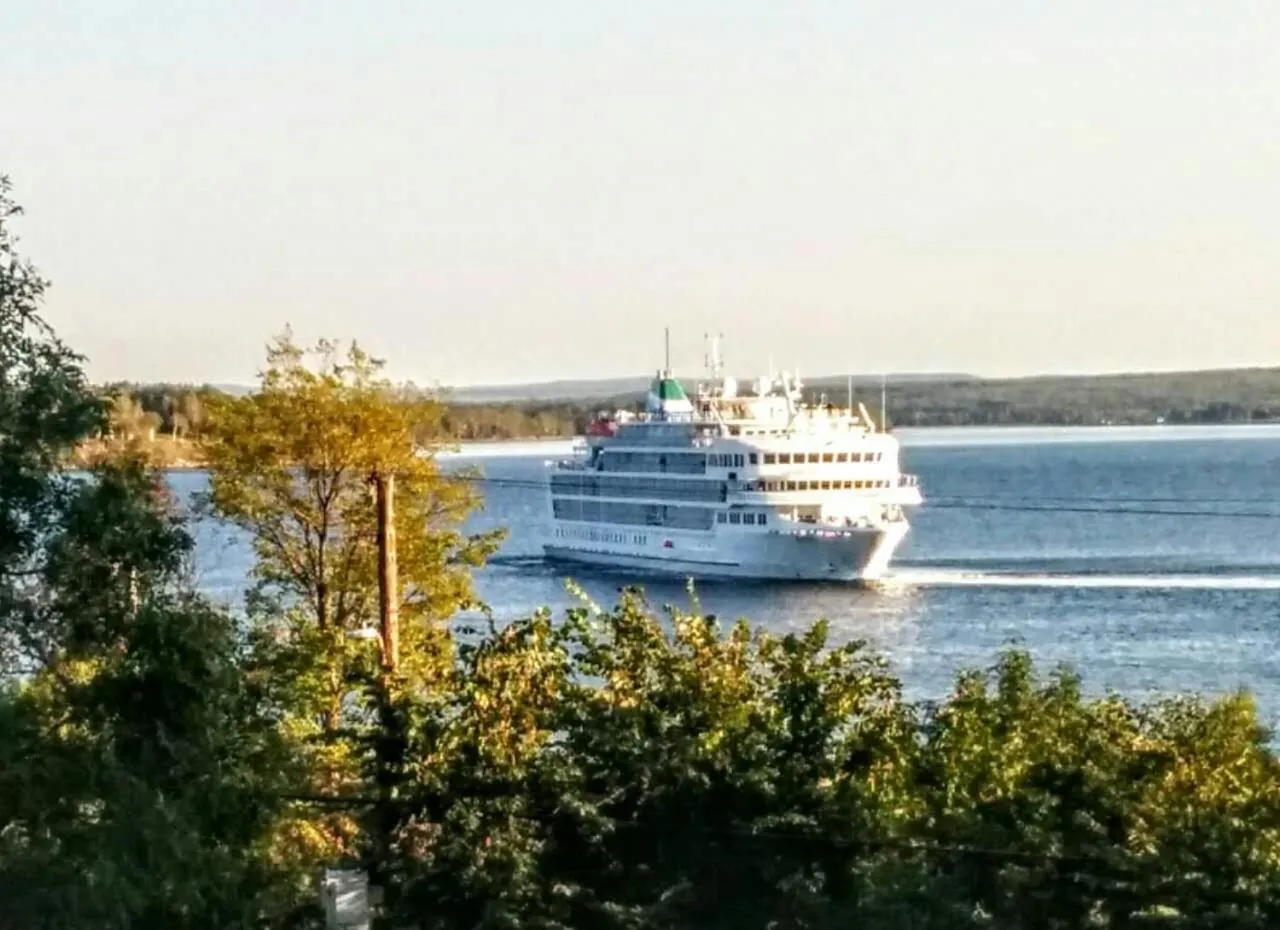 Sea view in Braeside Country Inn