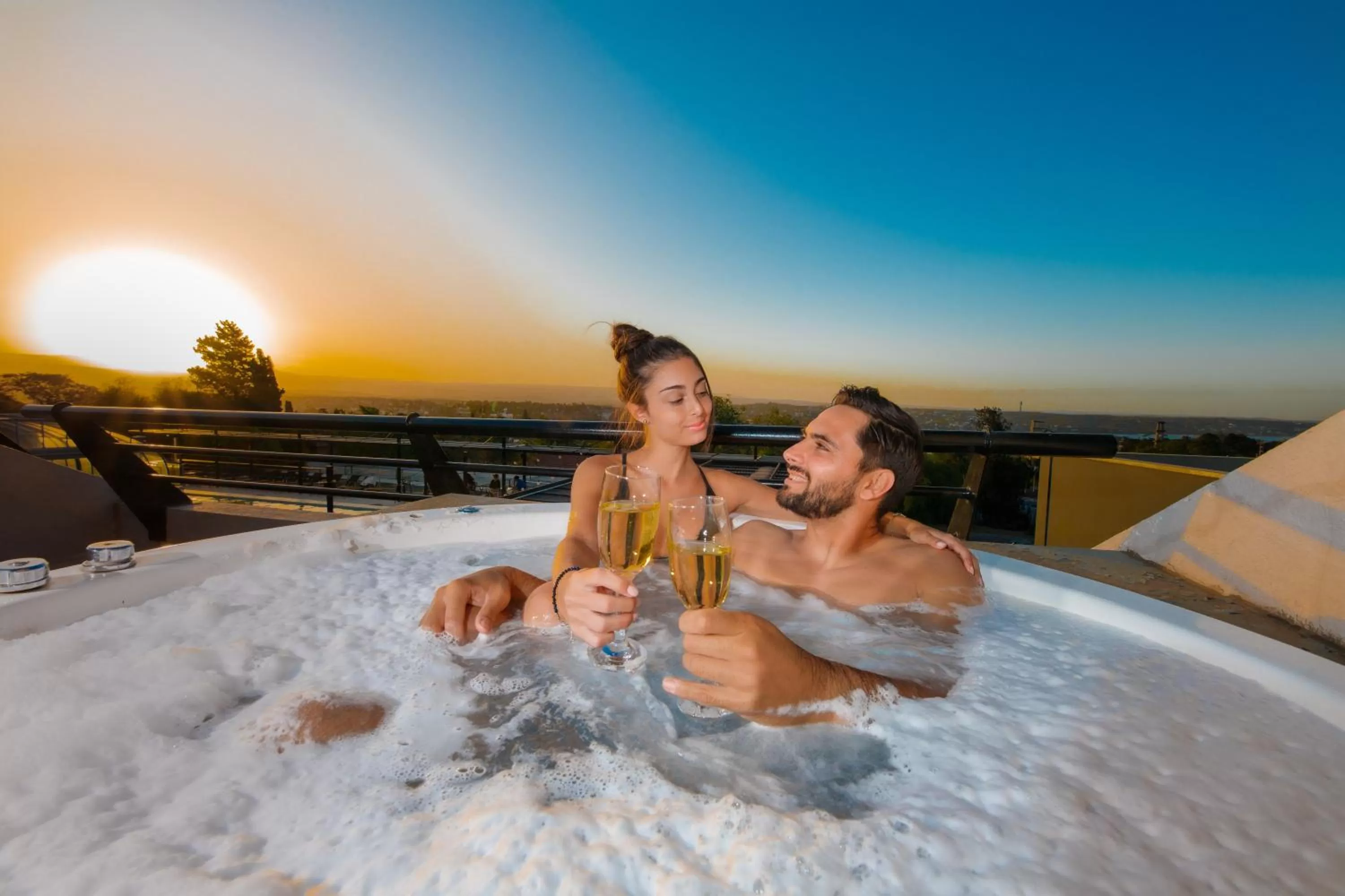 Hot Tub in Pinares Panorama Suites, Spa & Convention Center