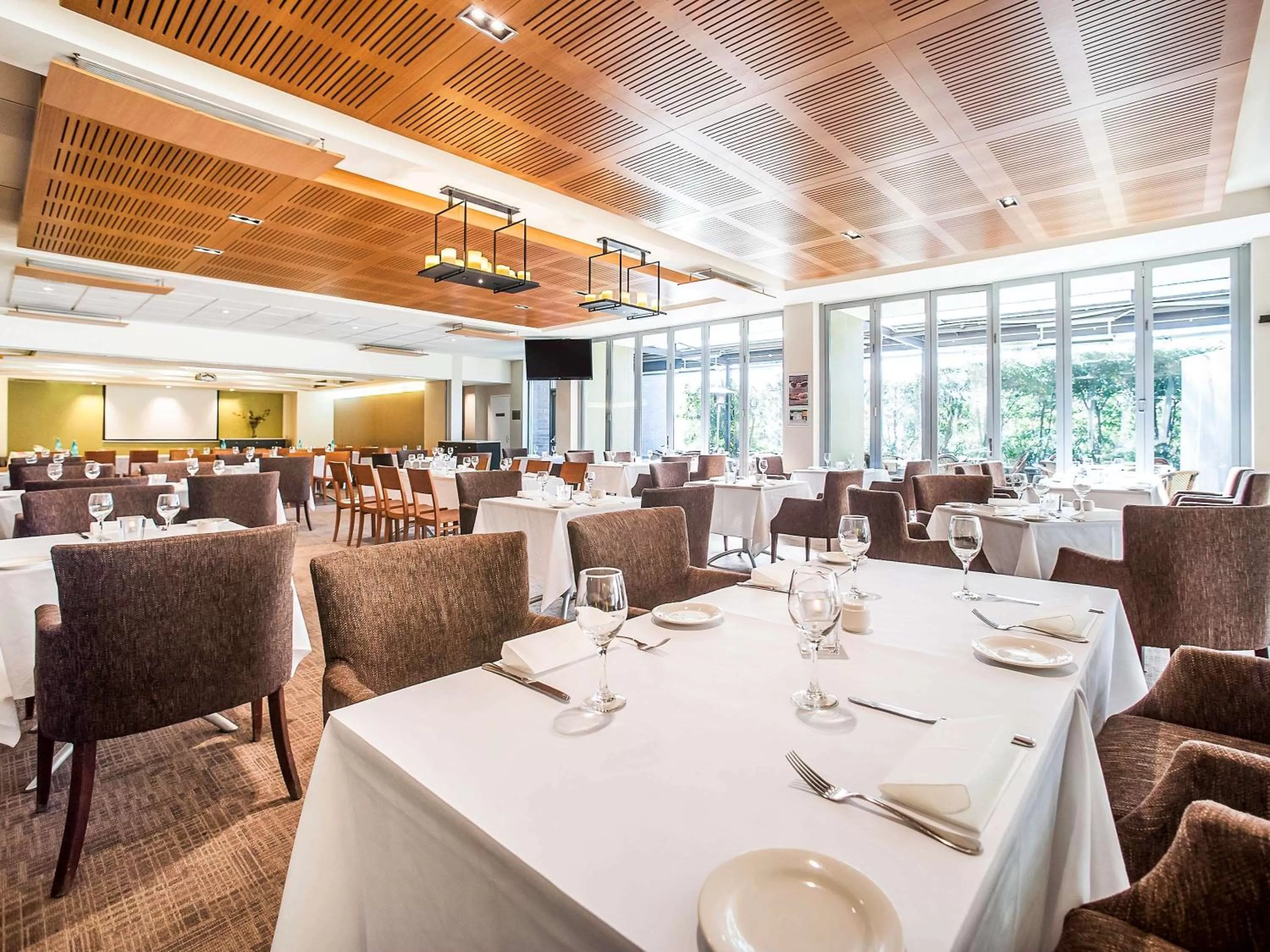Restaurant/places to eat in Ramada Hotel & Suites by Wyndham Cabramatta