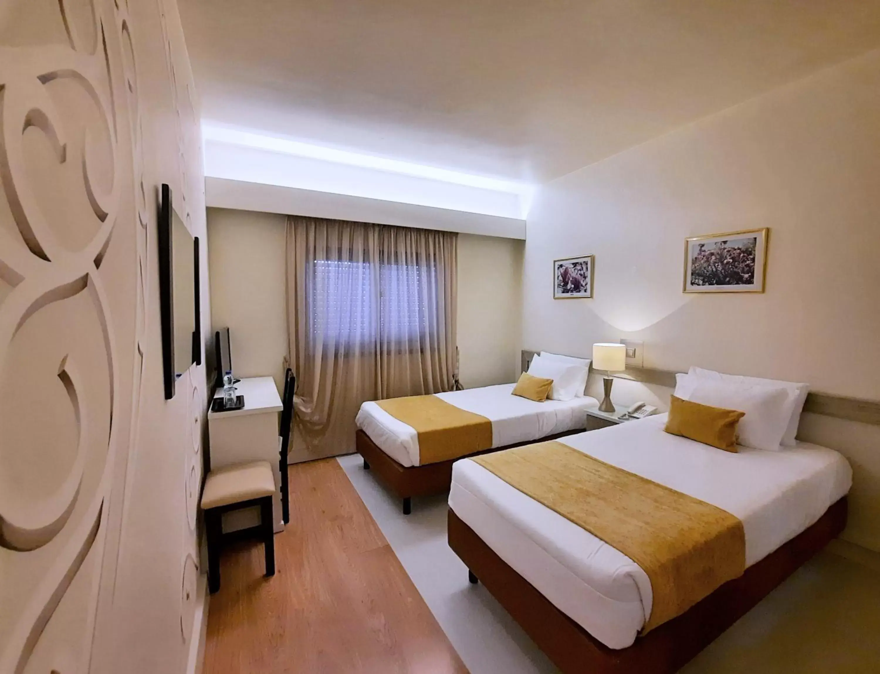 Twin Room in Hotel Aleluia Twin Room in Hotel Aleluia