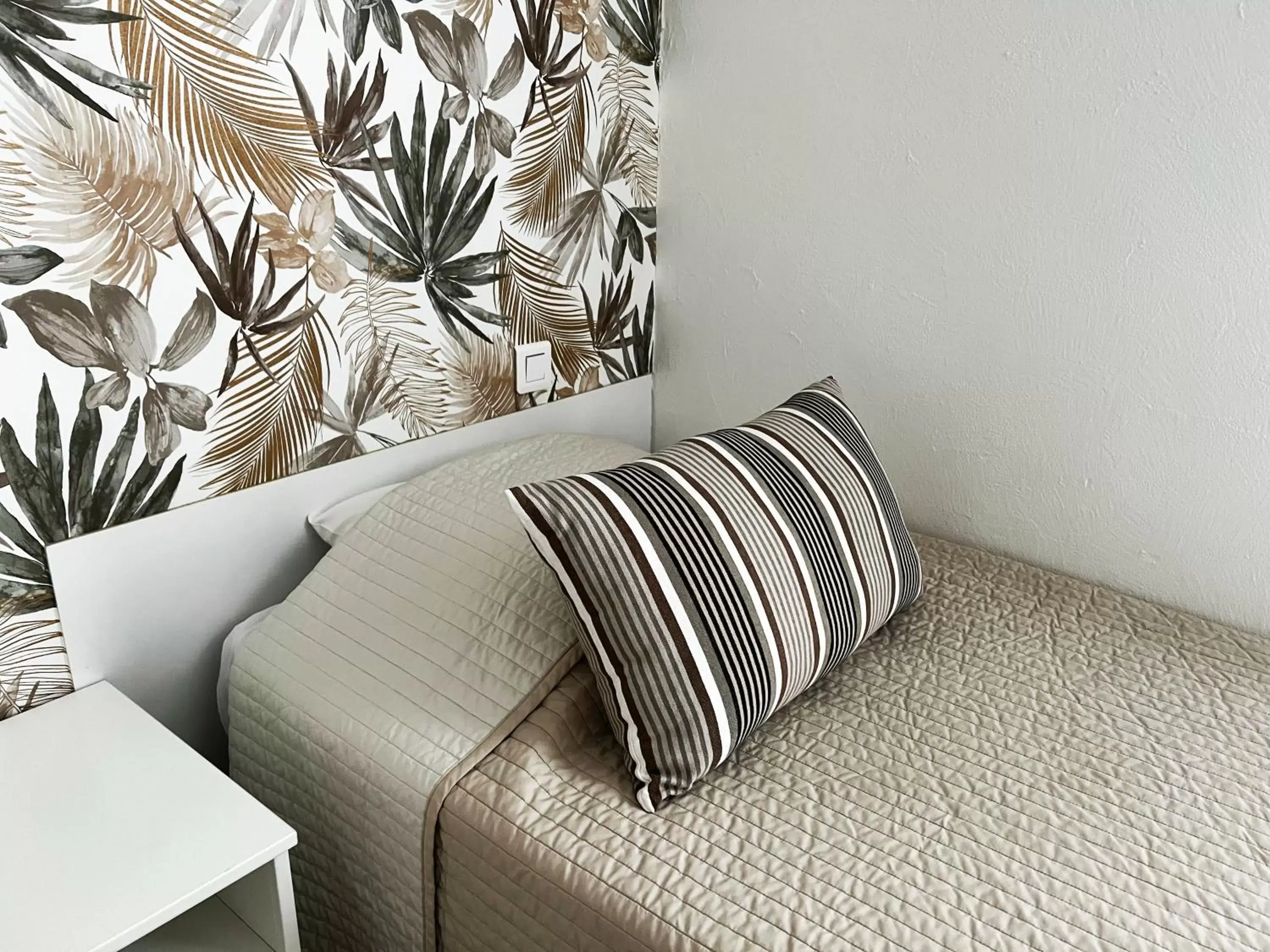 Comfort Twin Room in Hotel Abelia Comfort Twin Room in Hotel Abelia