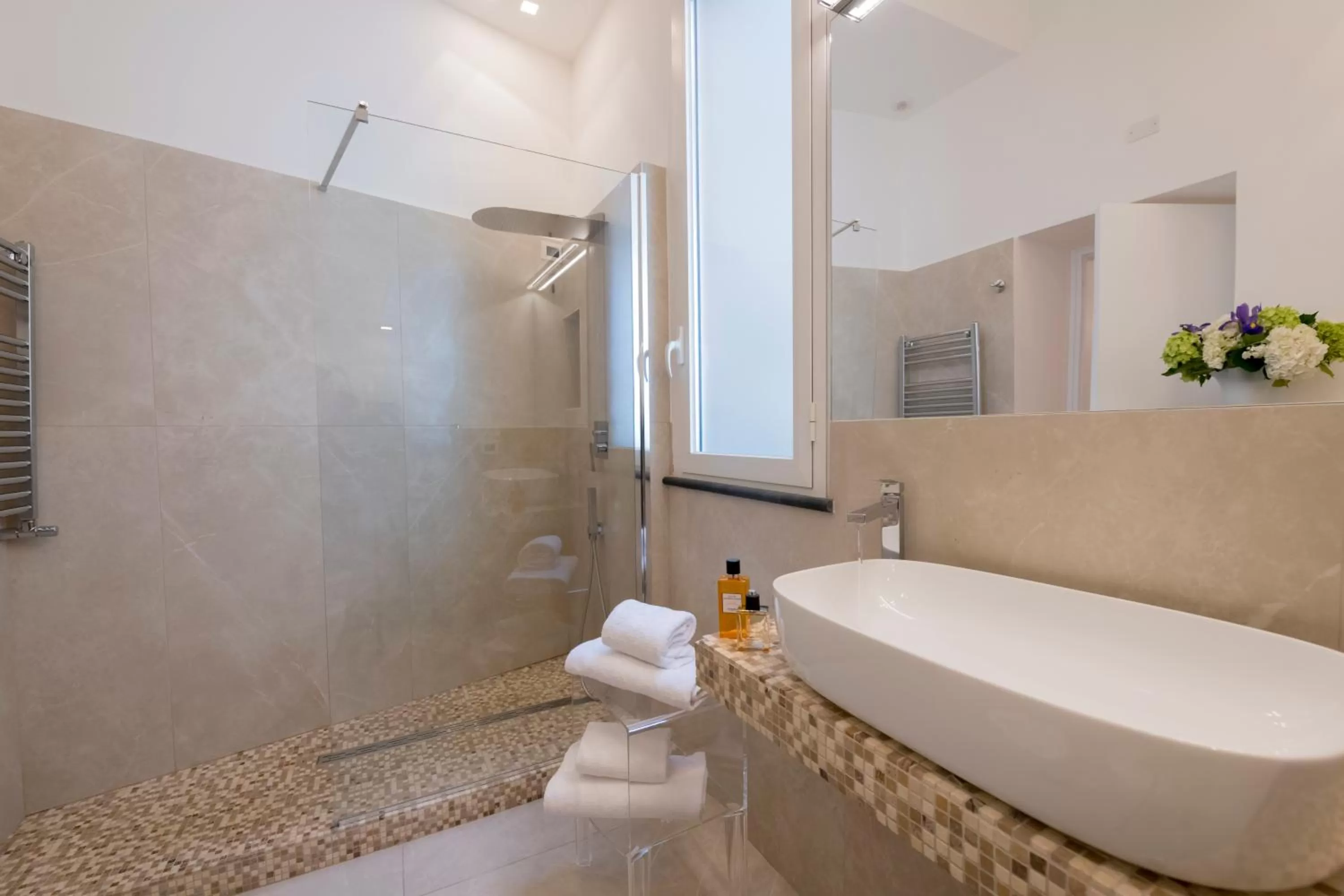 Bathroom in Hotel Navona