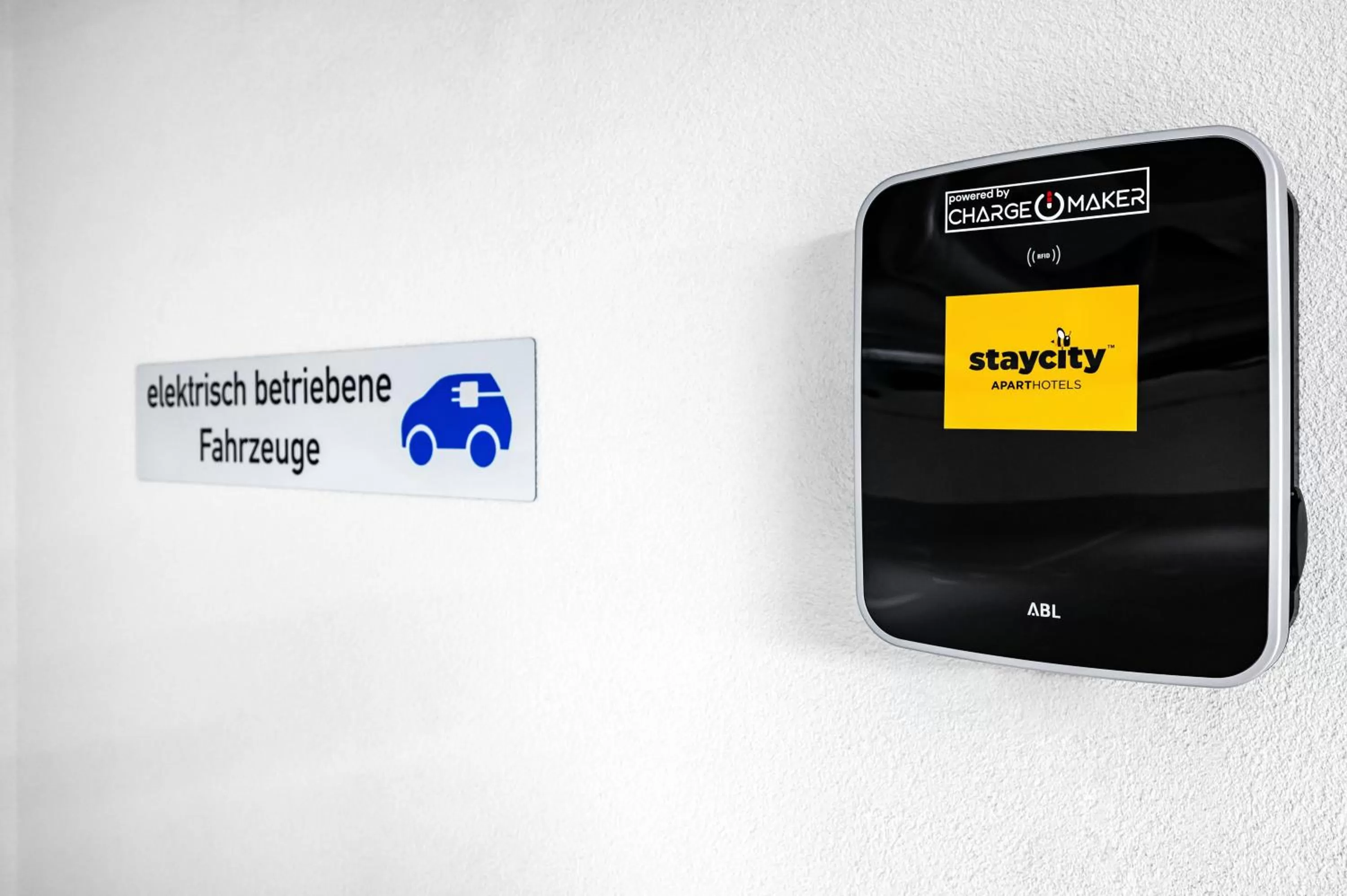 Parking in Staycity Aparthotels Frankfurt Airport