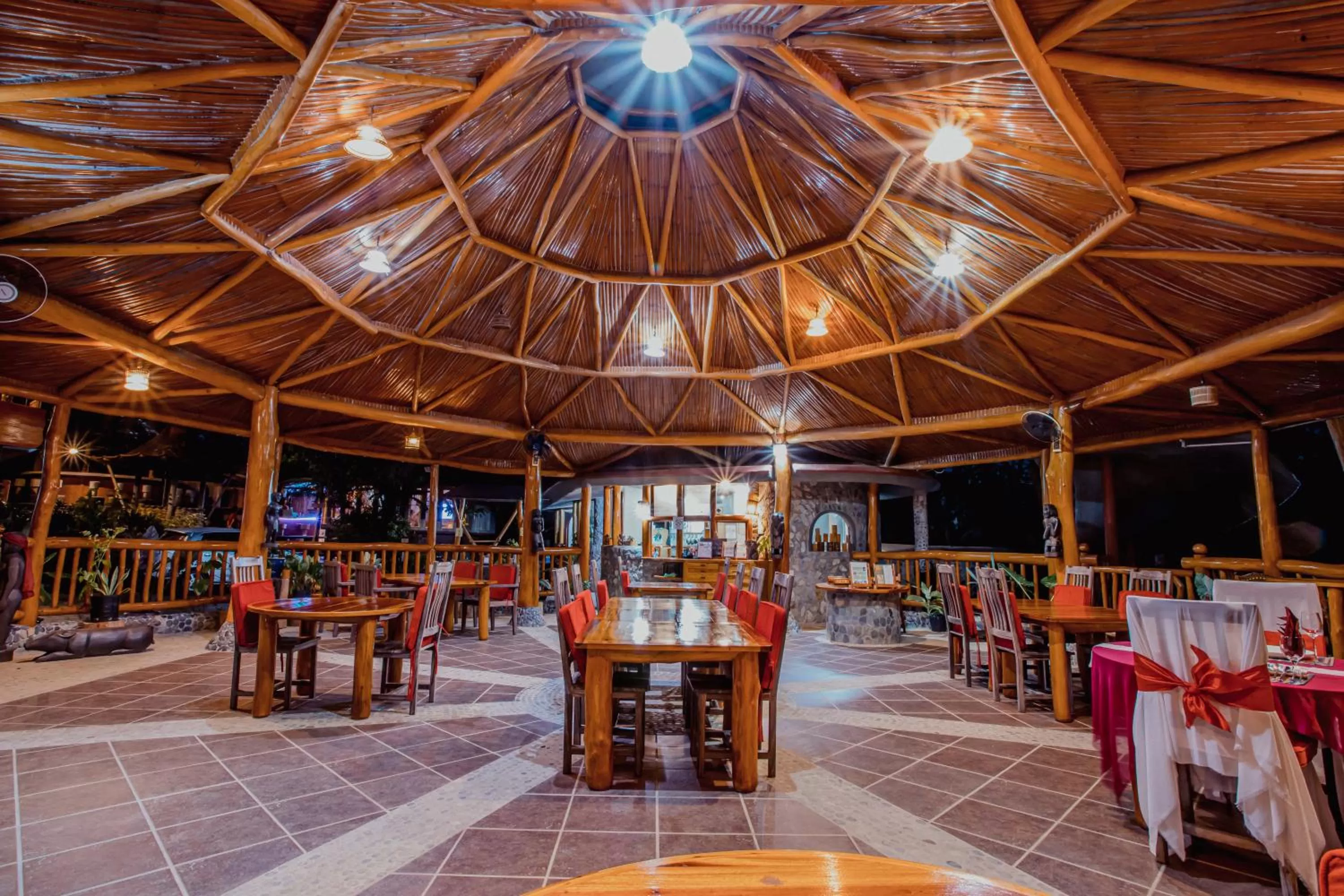 Restaurant/places to eat in Atremaru Jungle Retreat