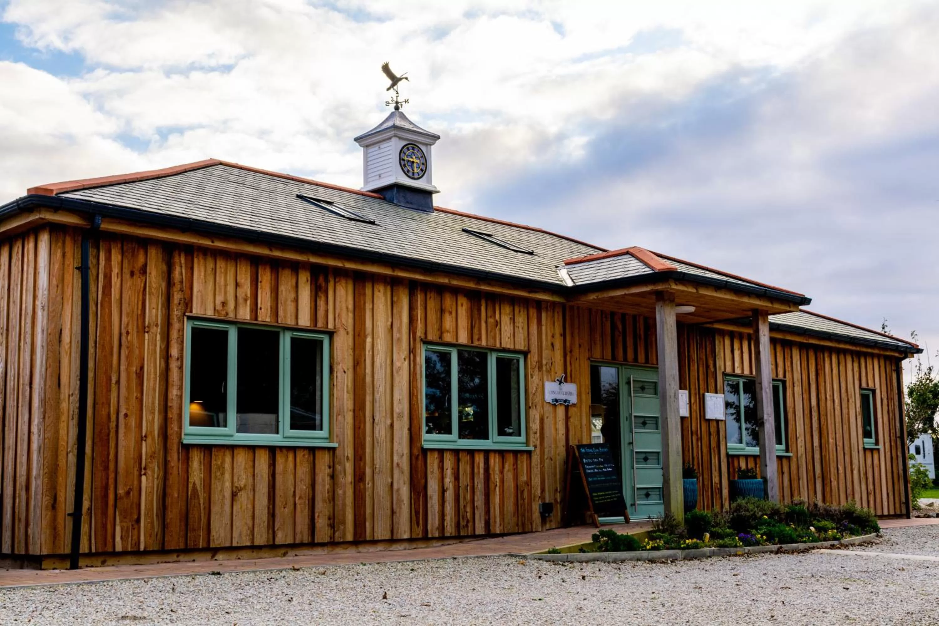 Property Building in Wayfarers Lodge
