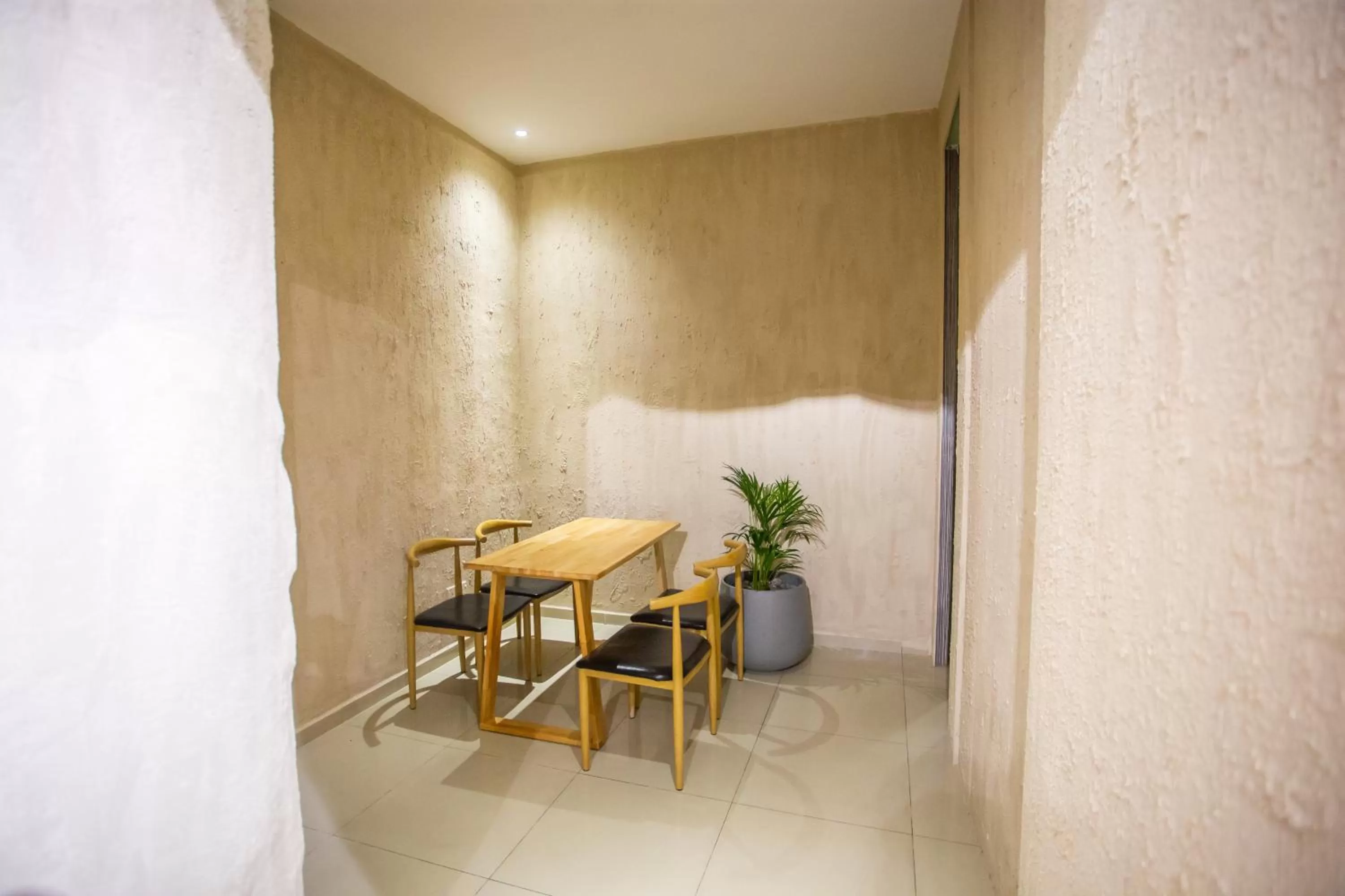 Dining Area in The Cave By Cactus Hotel Skudai