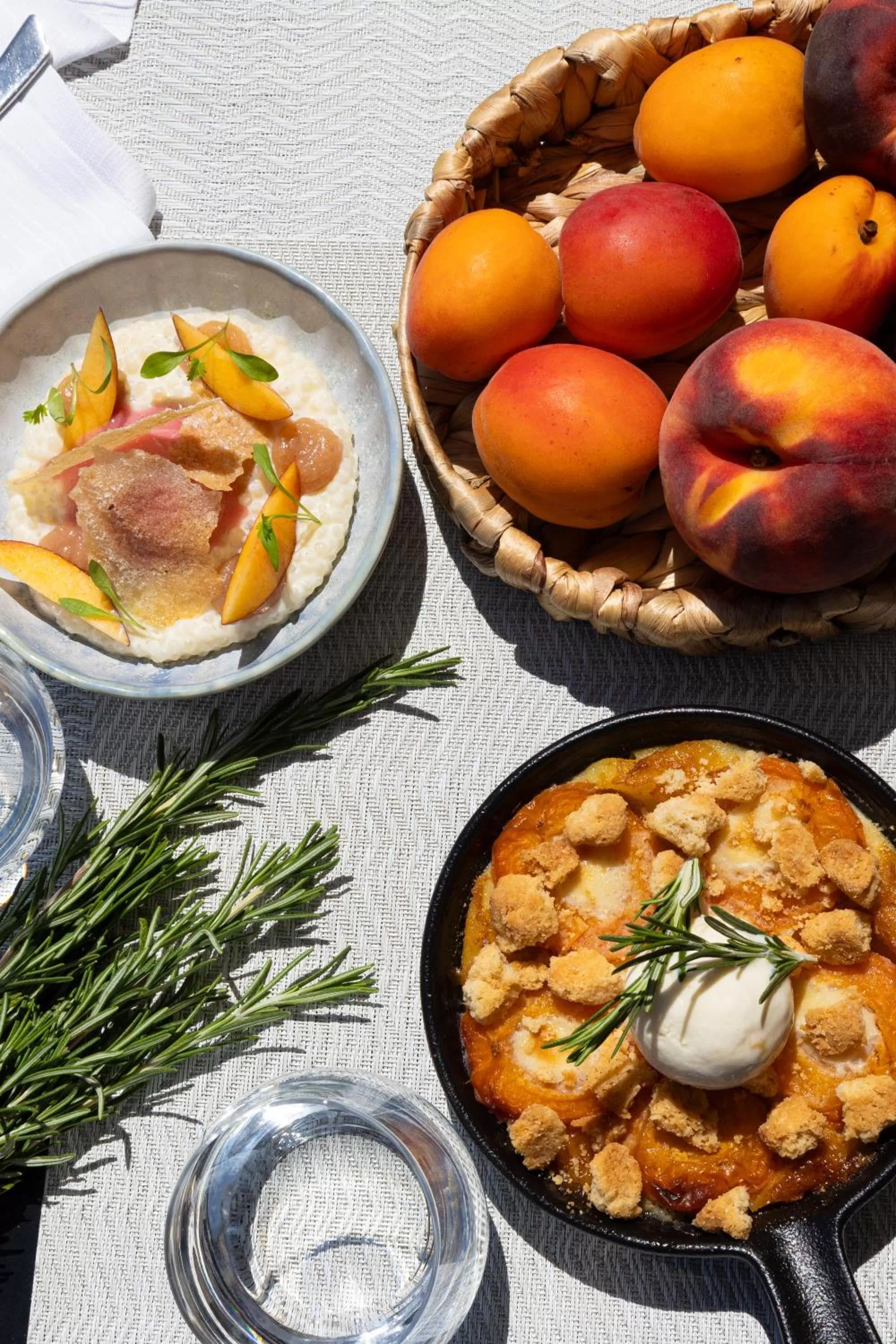 Restaurant/places to eat in Sofitel Marseille Vieux-Port