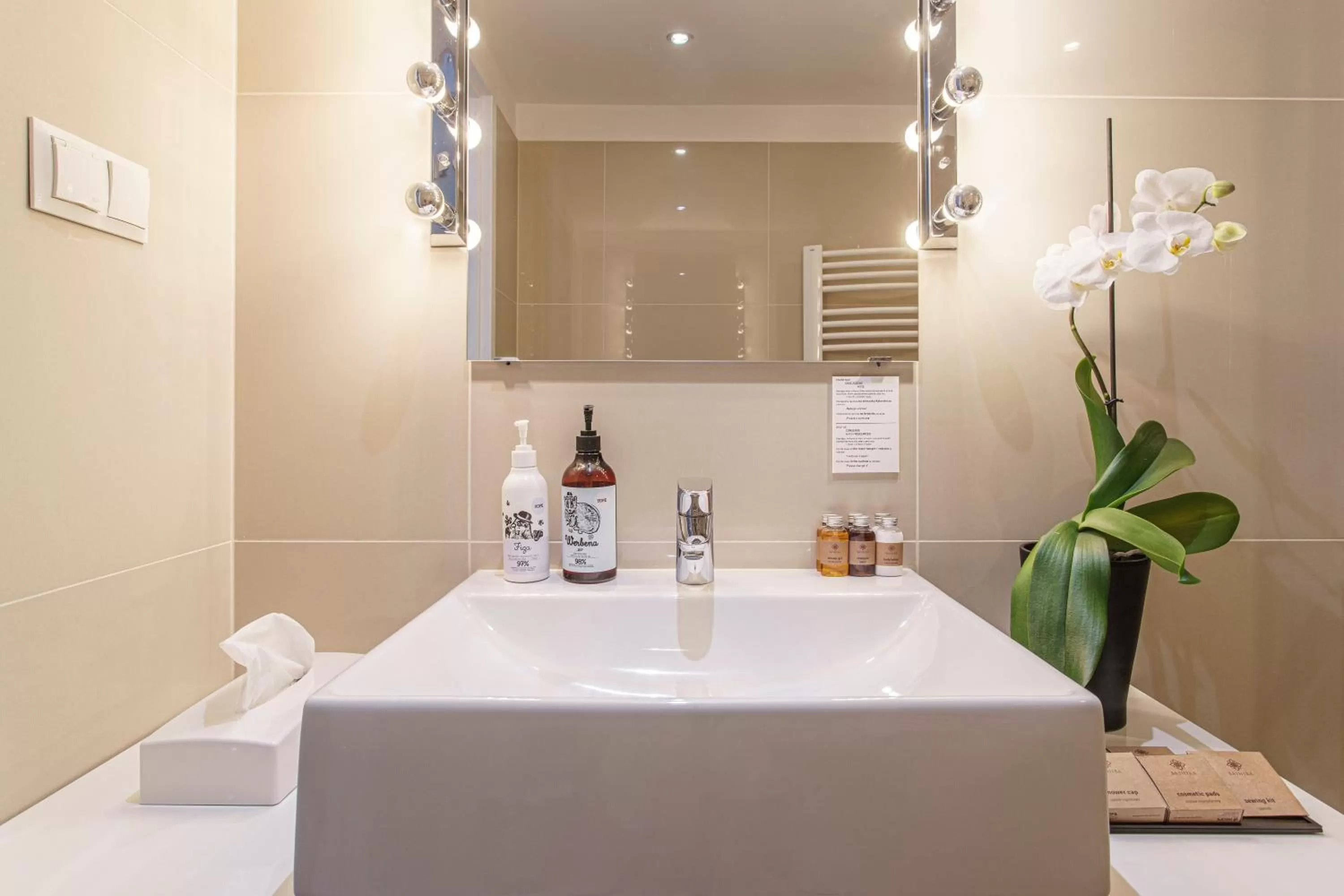 Bathroom in NOVUMHOUSE - Straszewskiego