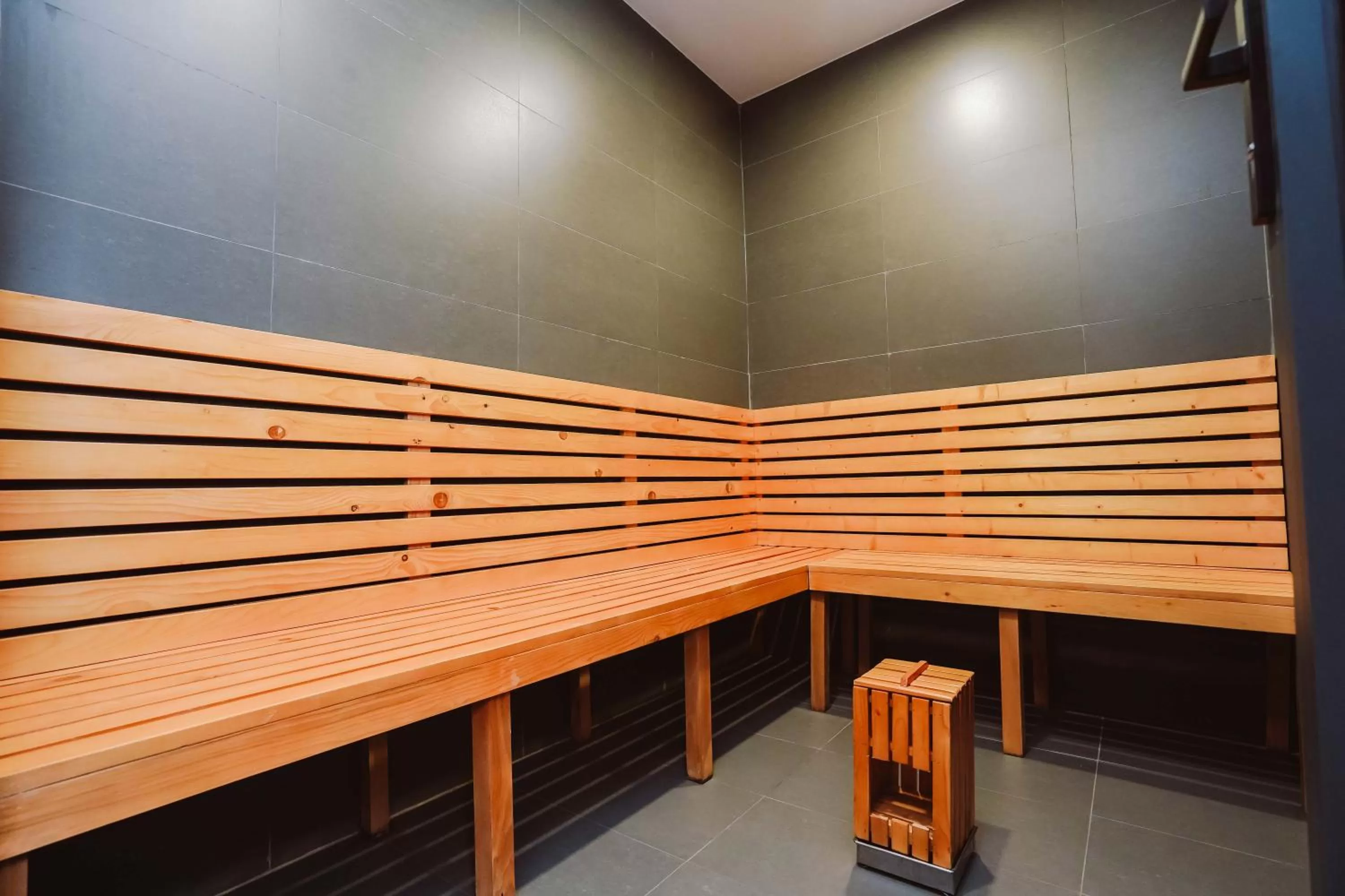 Steam room in Reyna Hotel Hanoi & Spa