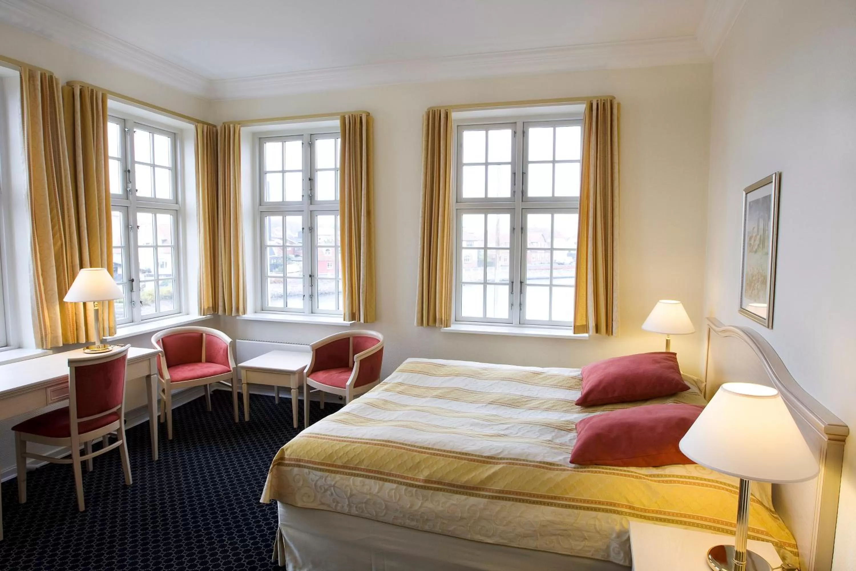 Photo of the whole room, Bed in Tornøes Hotel