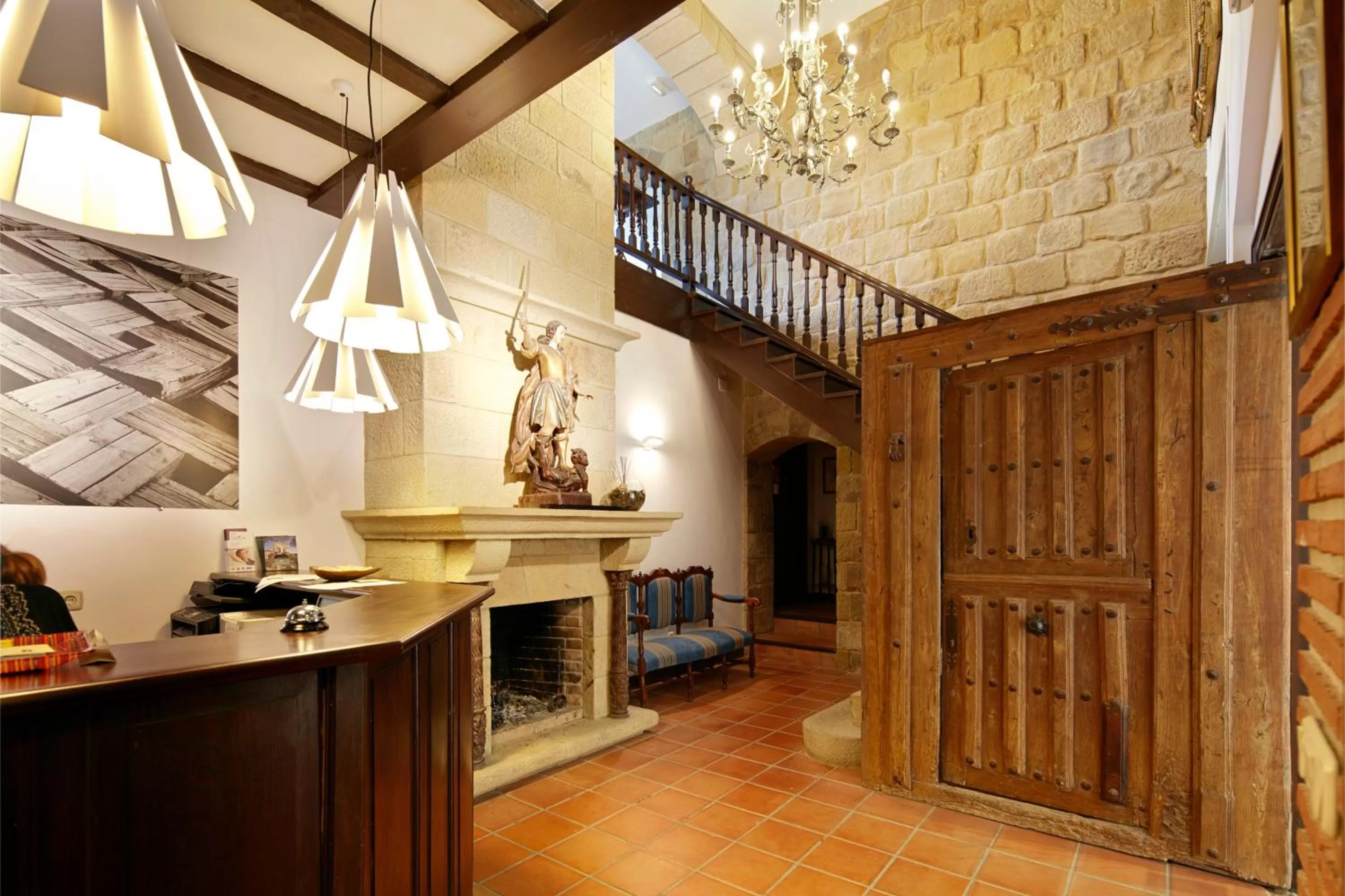 Lobby or reception in Saiaz Getaria Hotela