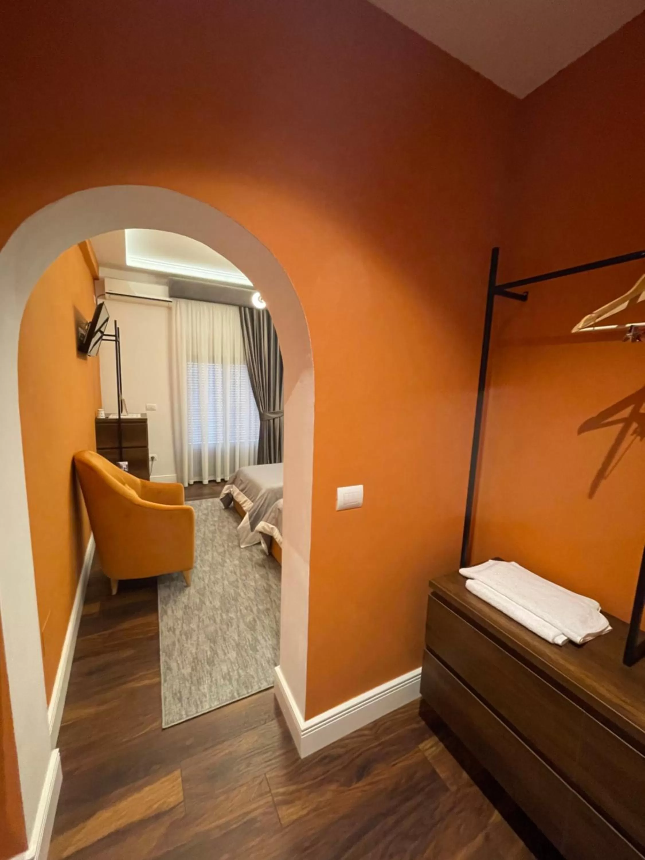 Deluxe Twin Room in Garden Boutique Hotel