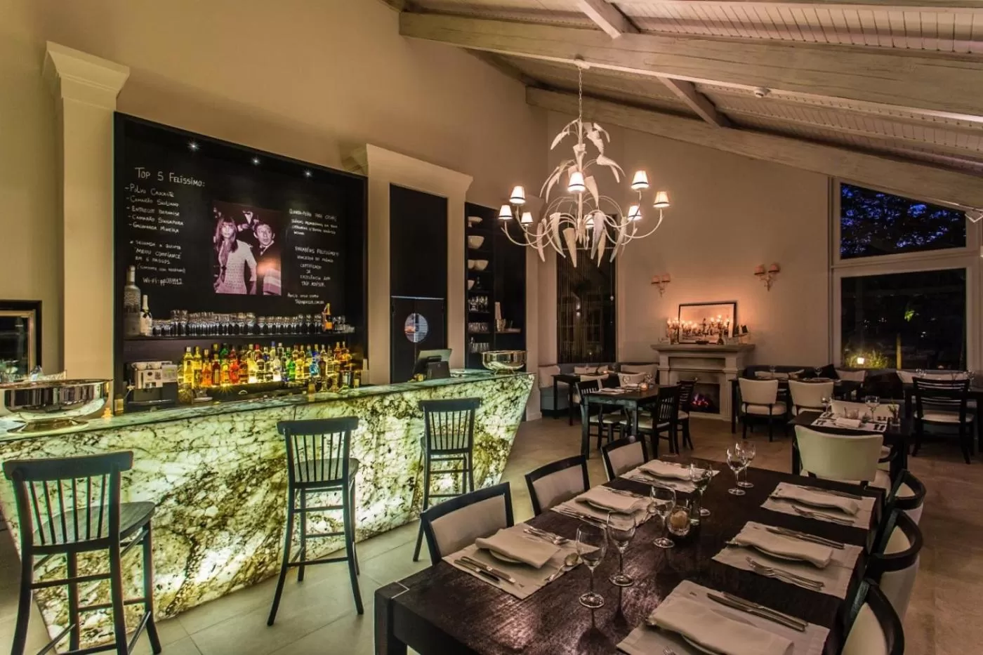 Restaurant/Places to Eat in Felissimo Exclusive Hotel