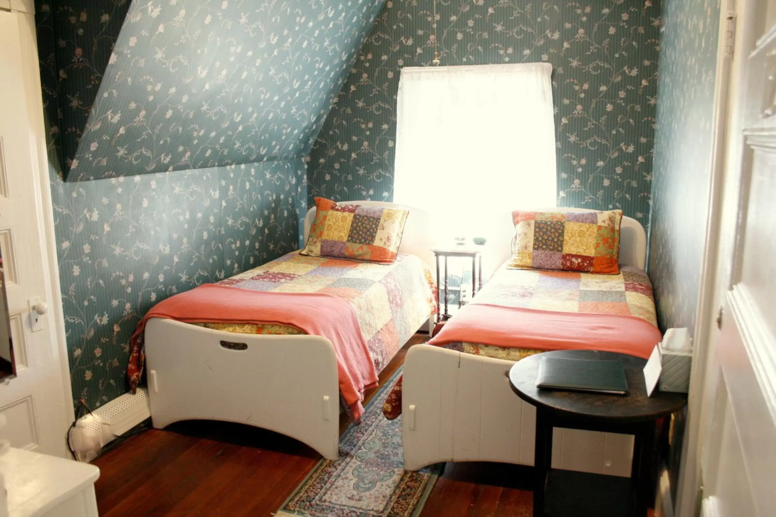 Twin Room with Shared Bathroom #12 in The Coolidge Corner Guest House: A Brookline Bed and Breakfast Twin Room with Shared Bathroom #12 in The Coolidge Corner Guest House: A Brookline Bed and Breakfast