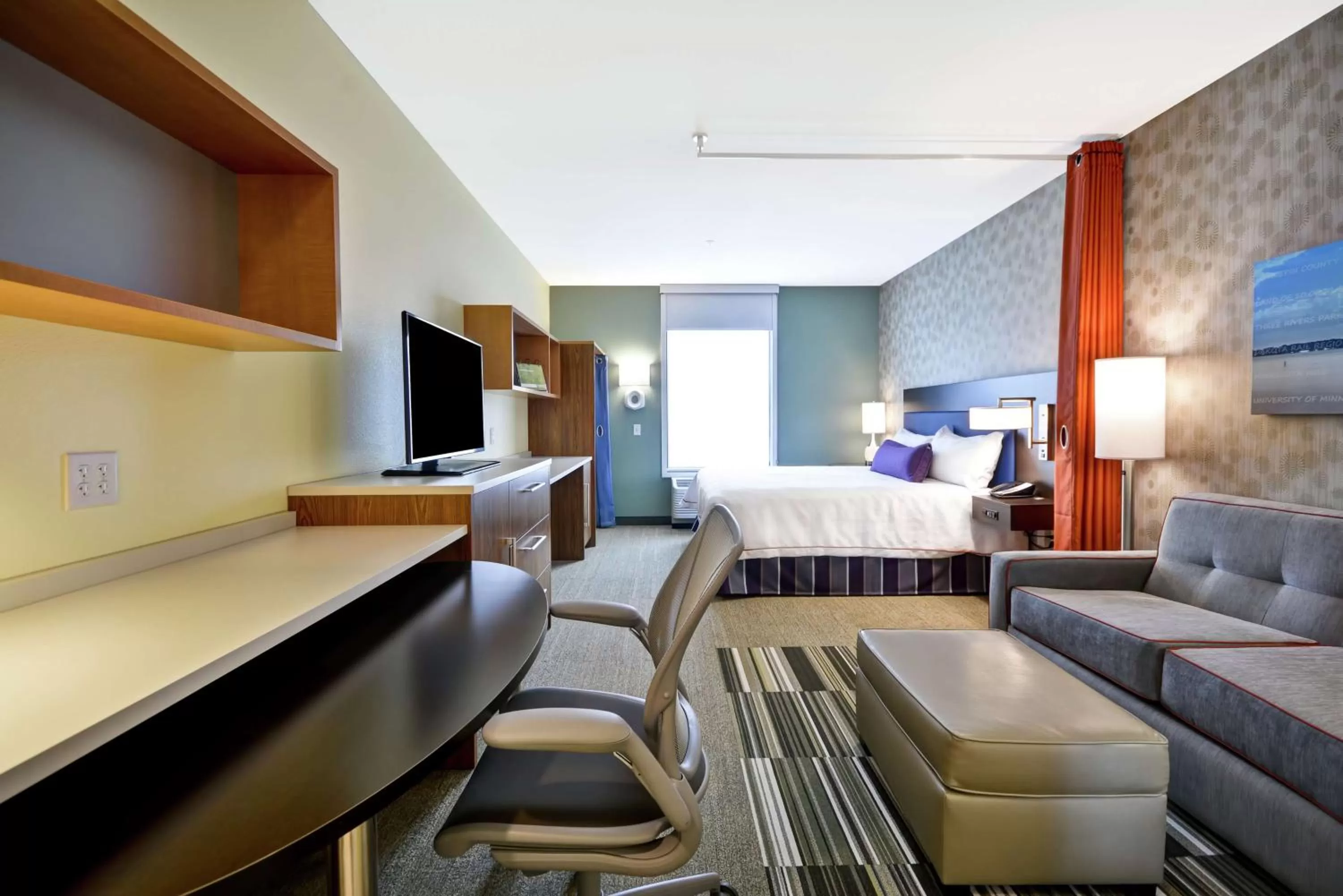 Bedroom in Home2 Suites By Hilton Minneapolis-Eden Prairie