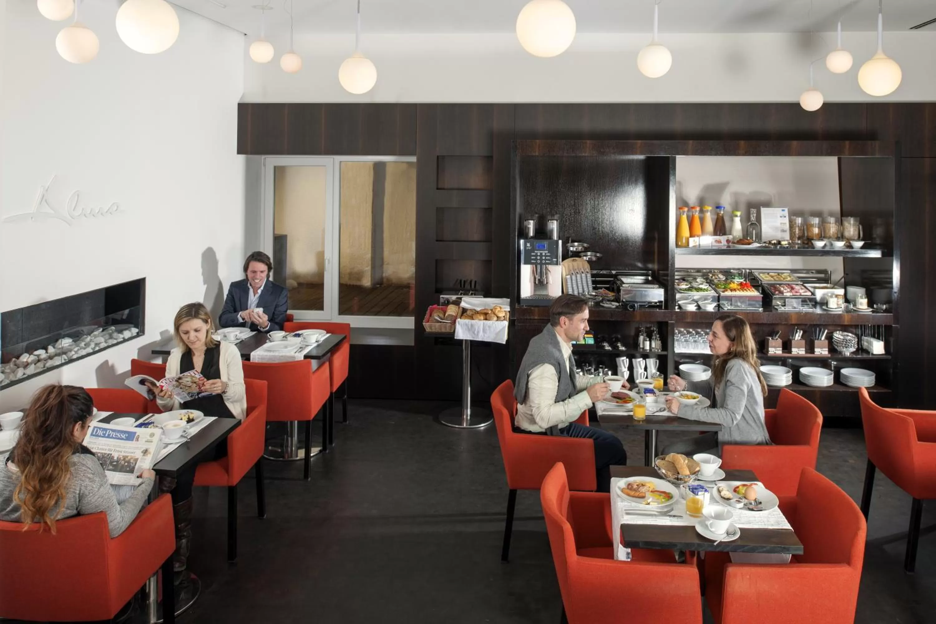 Restaurant/places to eat in Alma Boutique-Hotel