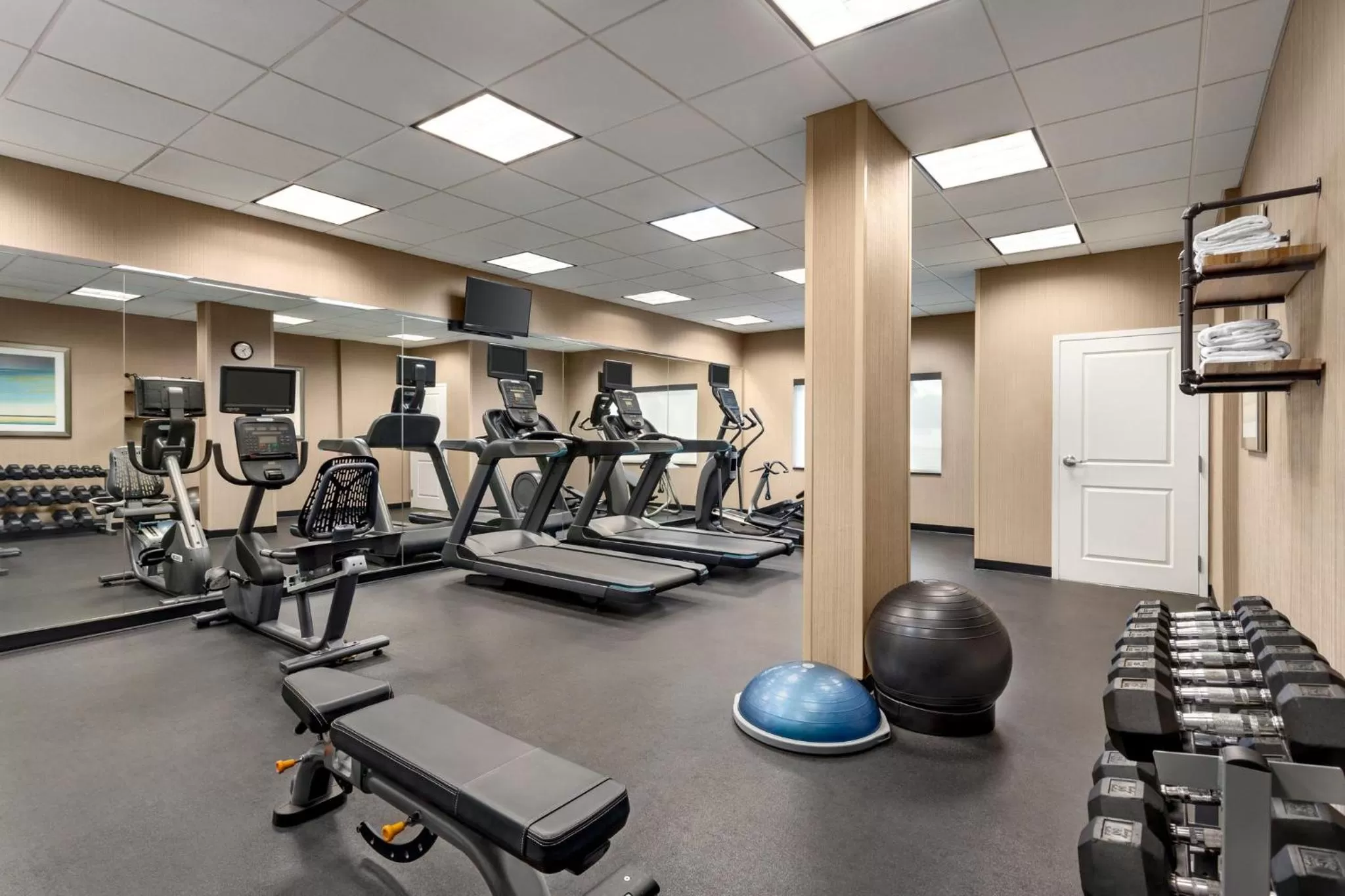 Spa and wellness centre/facilities in Holiday Inn Express Hotel & Suites Fort Pierce West by IHG