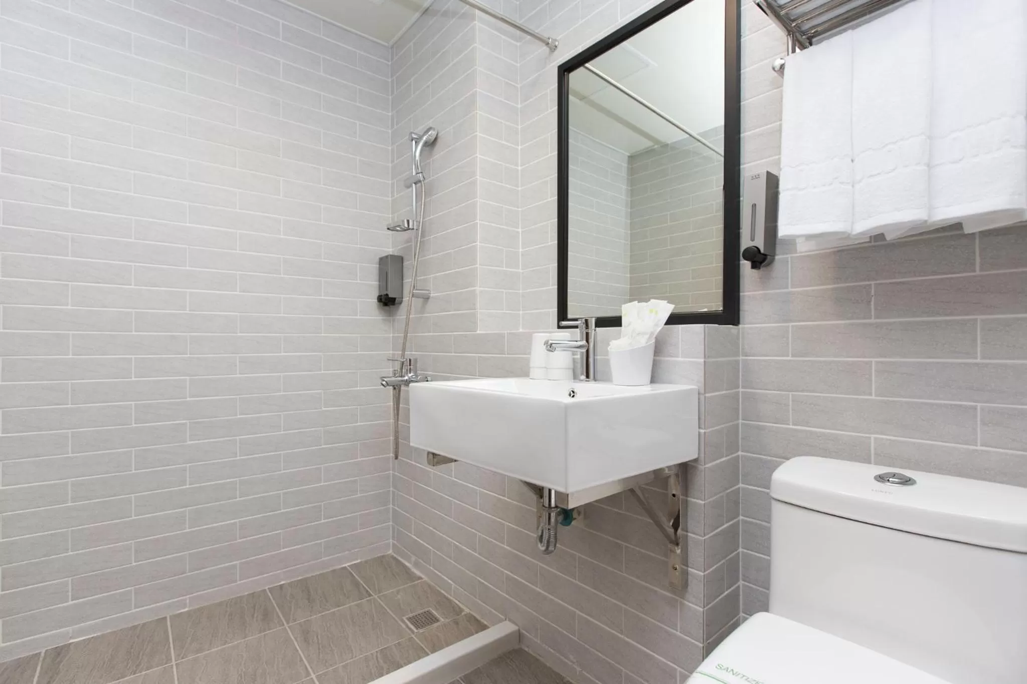 Toilet in Bulowan Hotel