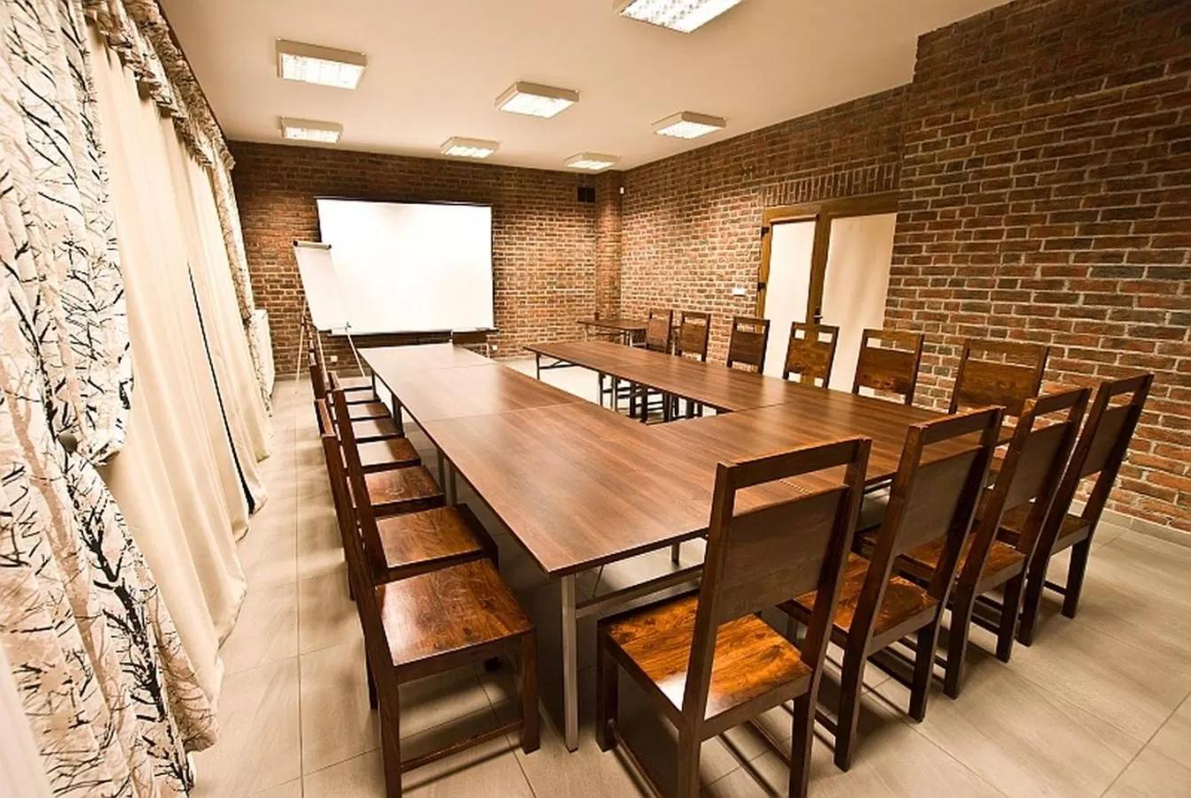 Business facilities in Dom Pracy Twórczej