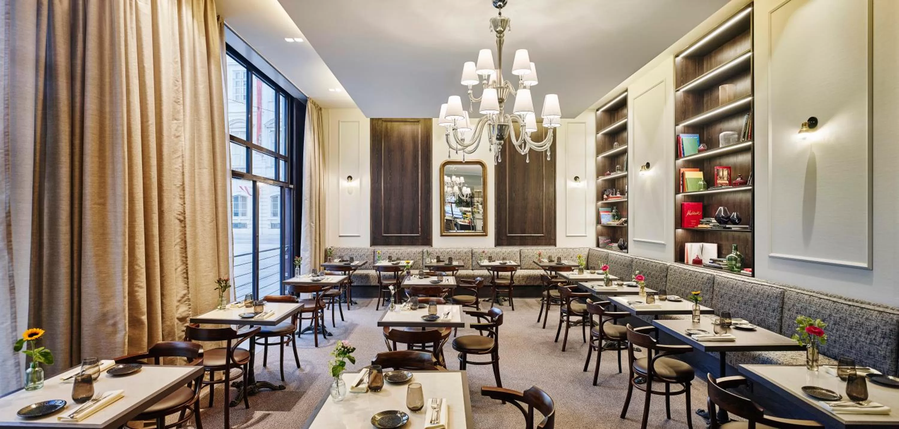 Restaurant/places to eat in Steigenberger Hotel Herrenhof