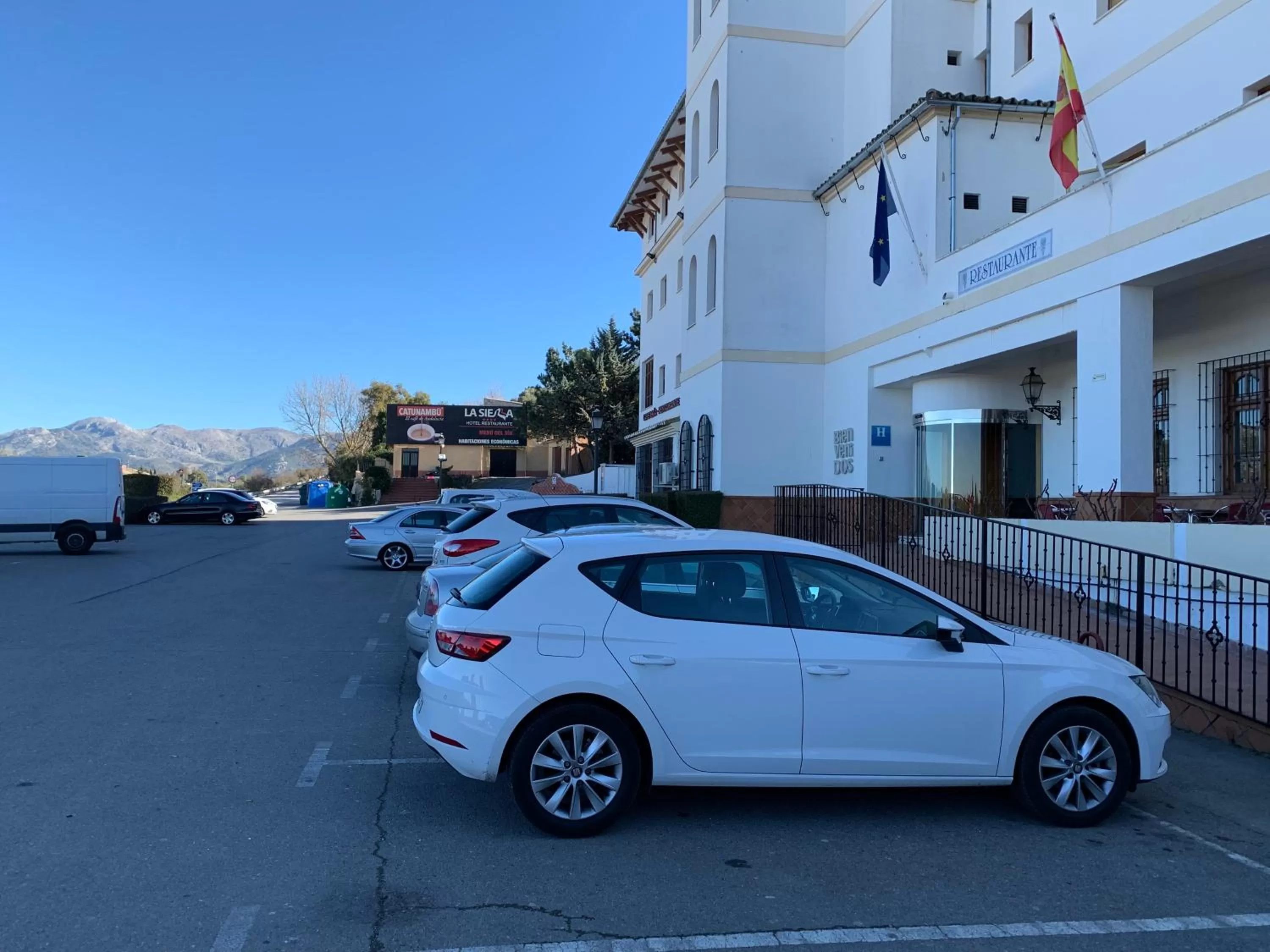 Area and facilities in La Sierra